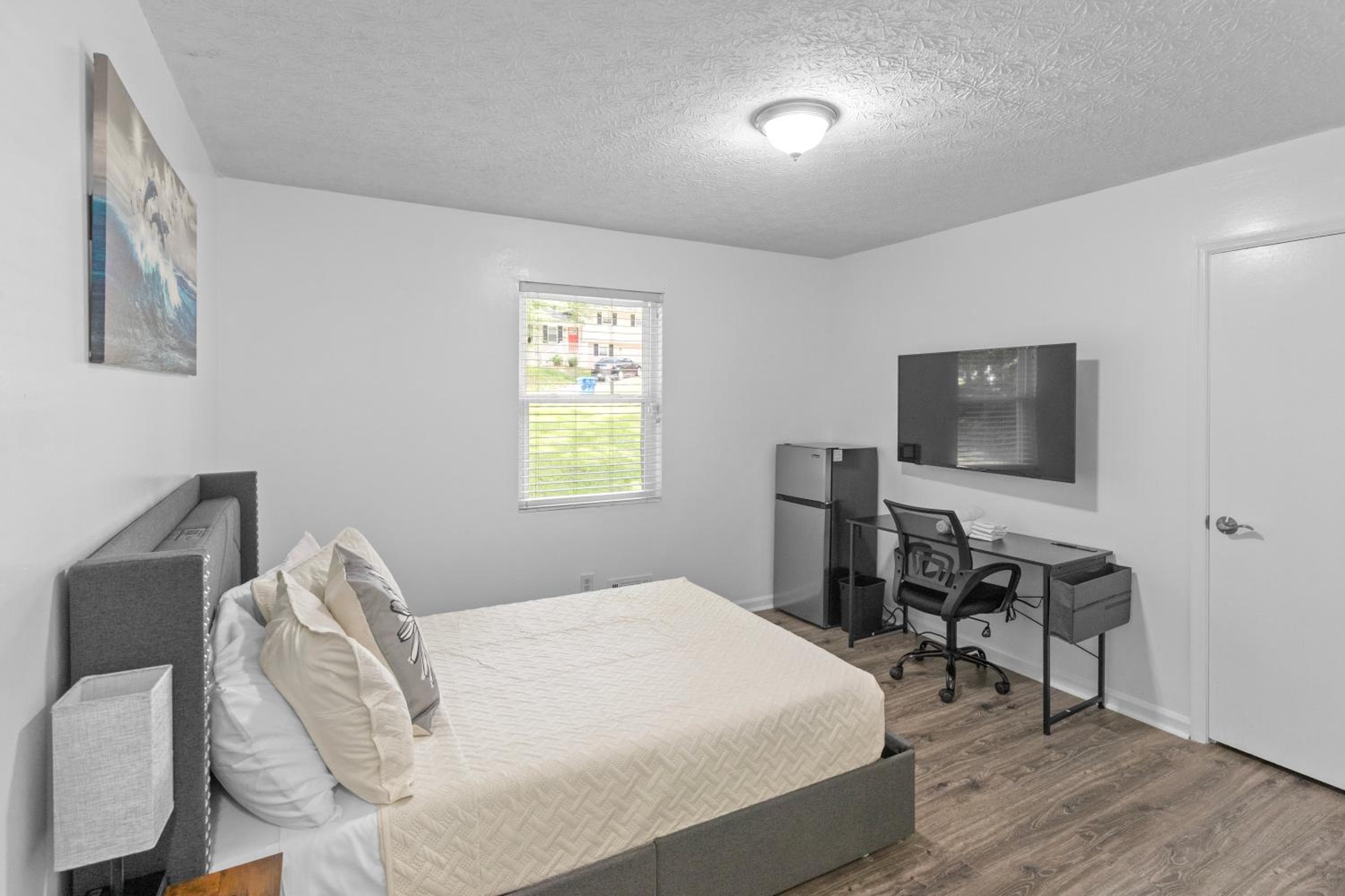 5BD 2BTH Home Near Hartsfield Jackson Airport