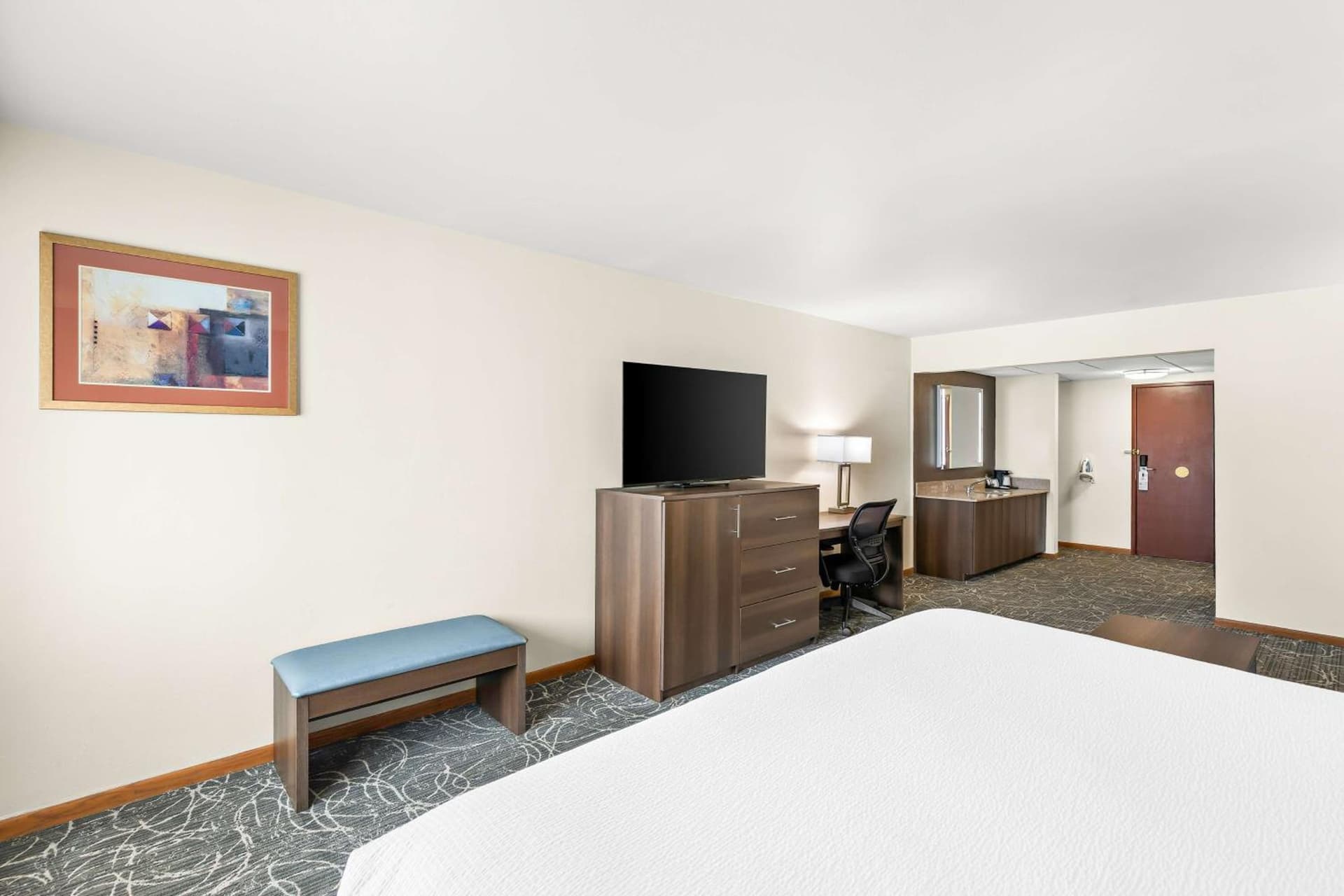 Best Western West Towne Suites