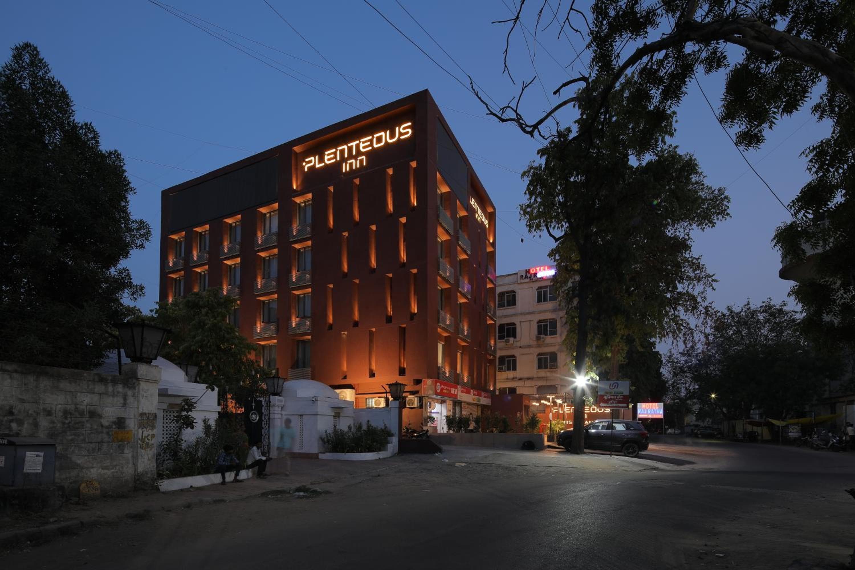 Plenteous Inn