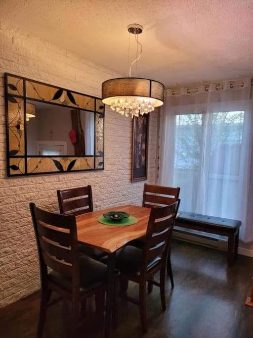 Charming Home, 15 Minutes to the Parliament