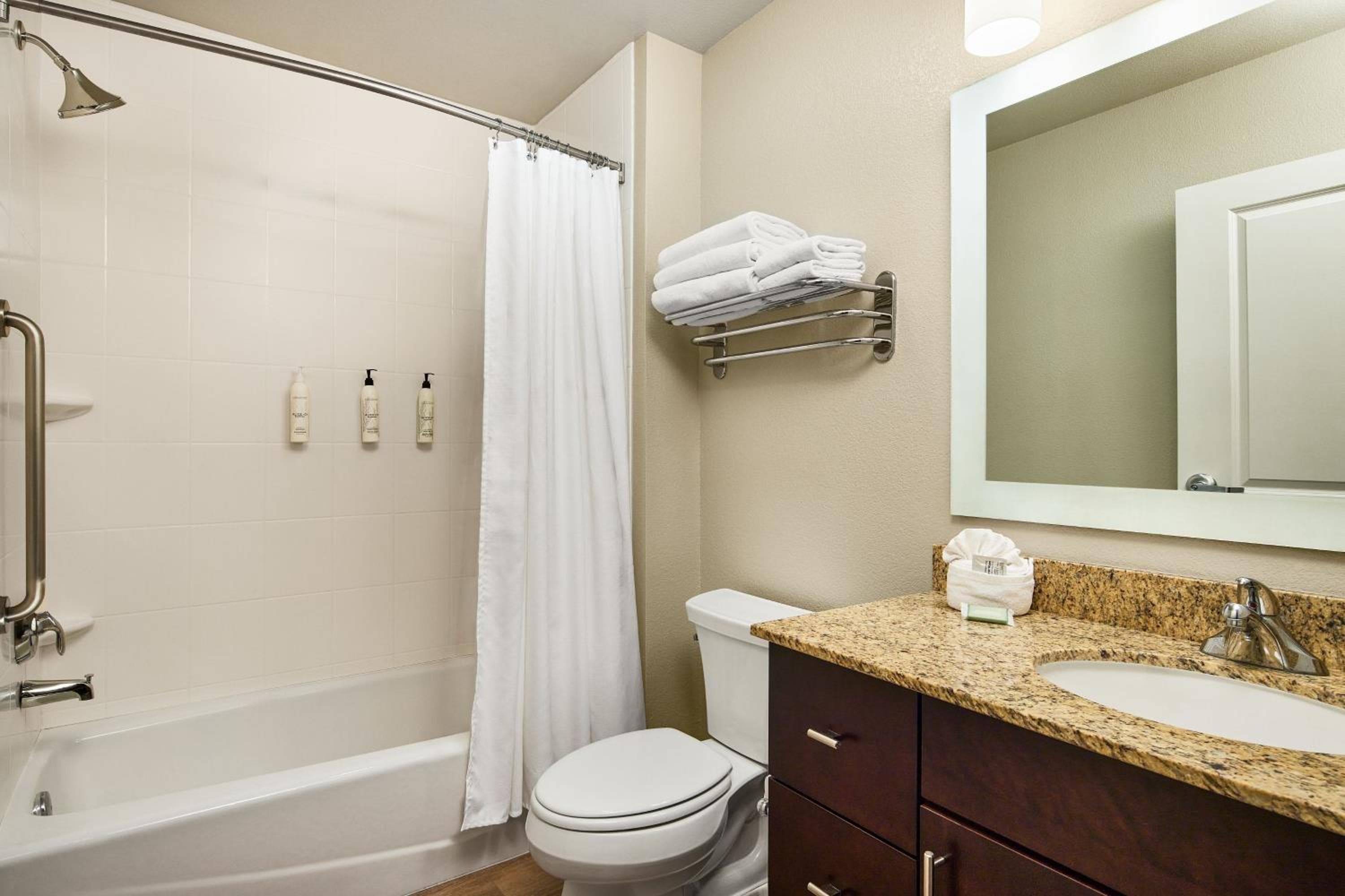 TownePlace Suites by Marriott Garden City