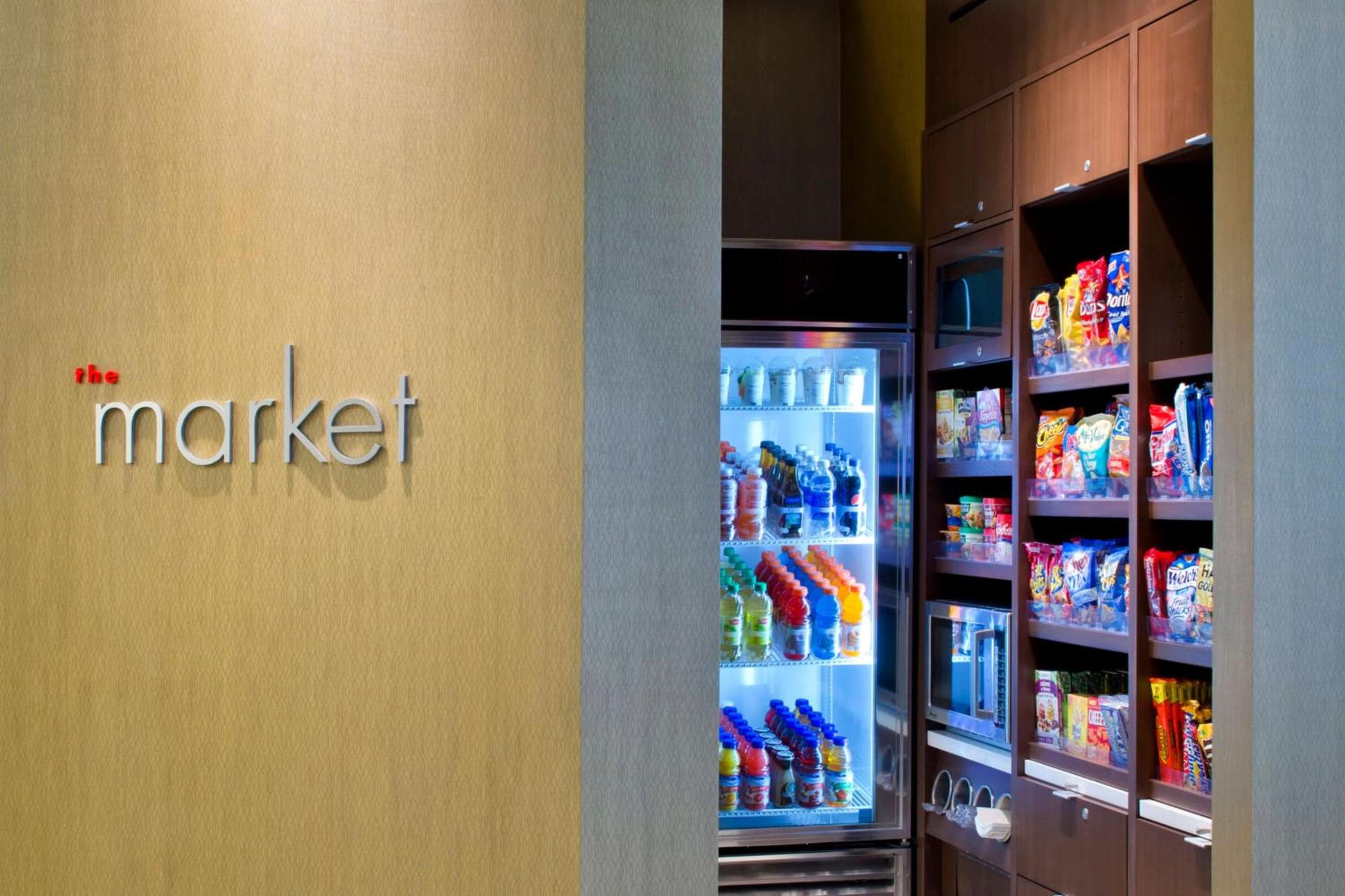 Courtyard by Marriott Washington, D.C./Foggy Bottom