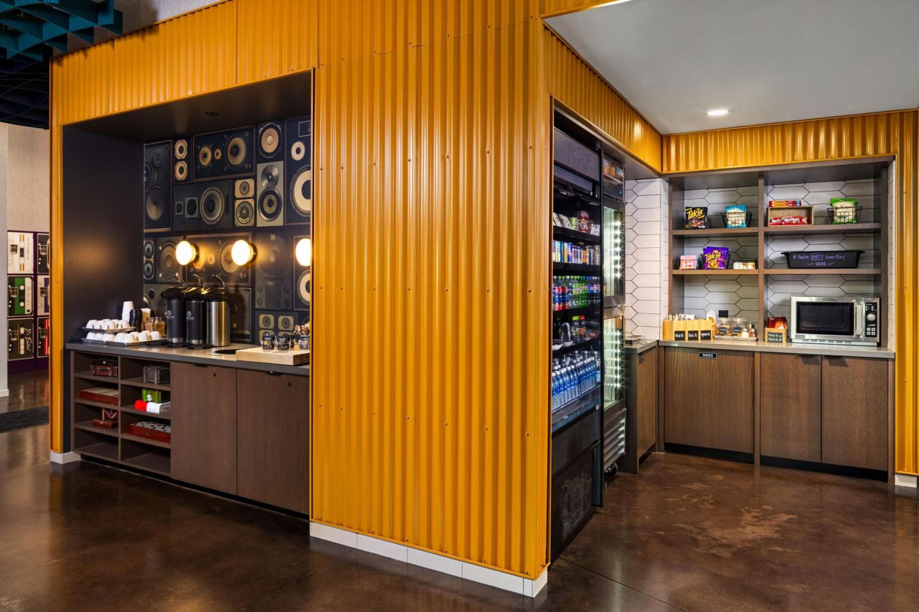 Moxy Madison Downtown