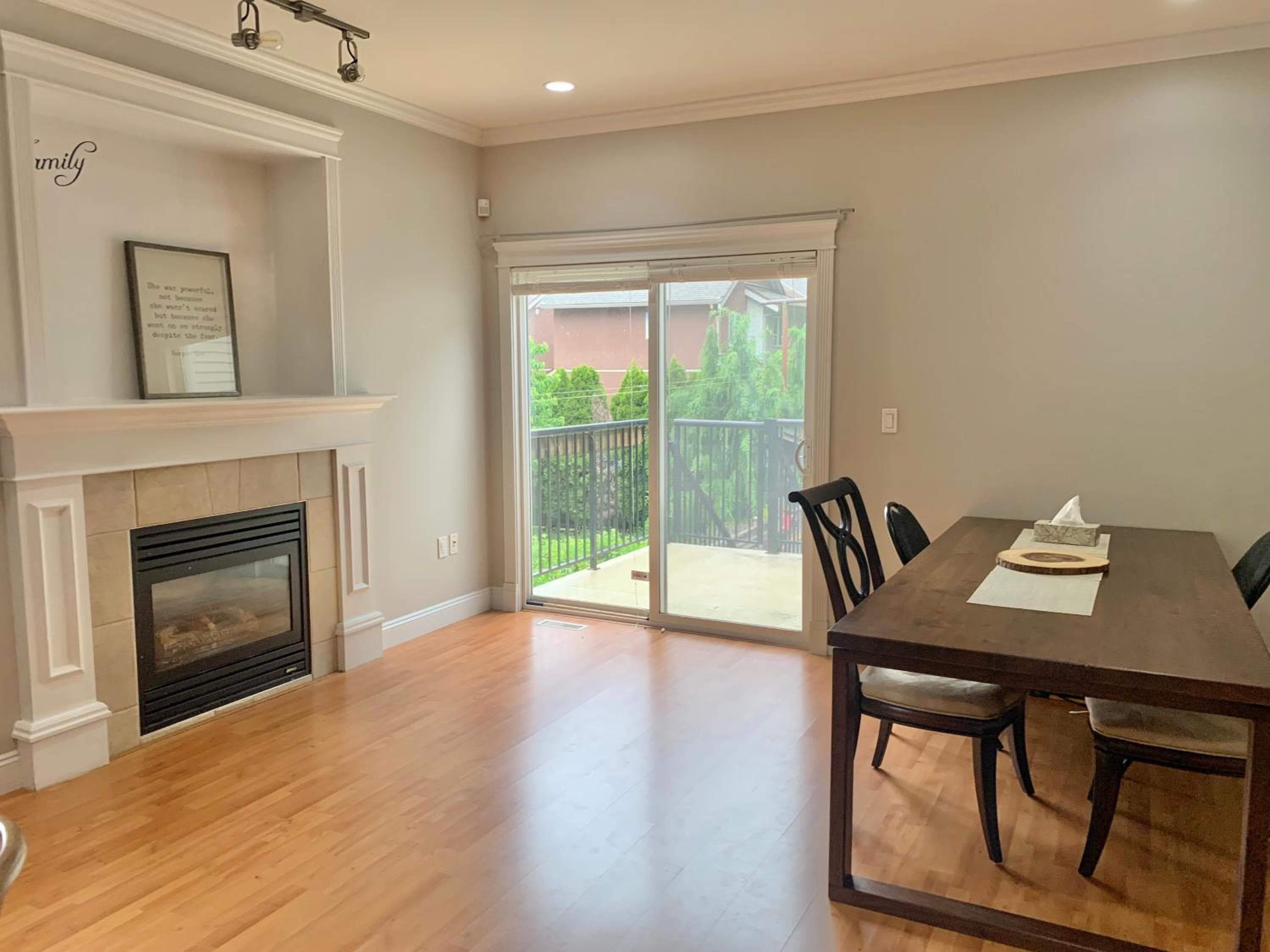 3 Bedrooms 1 Bath in SHARE HOUSE at Coquitlam Central Mall & skytrain