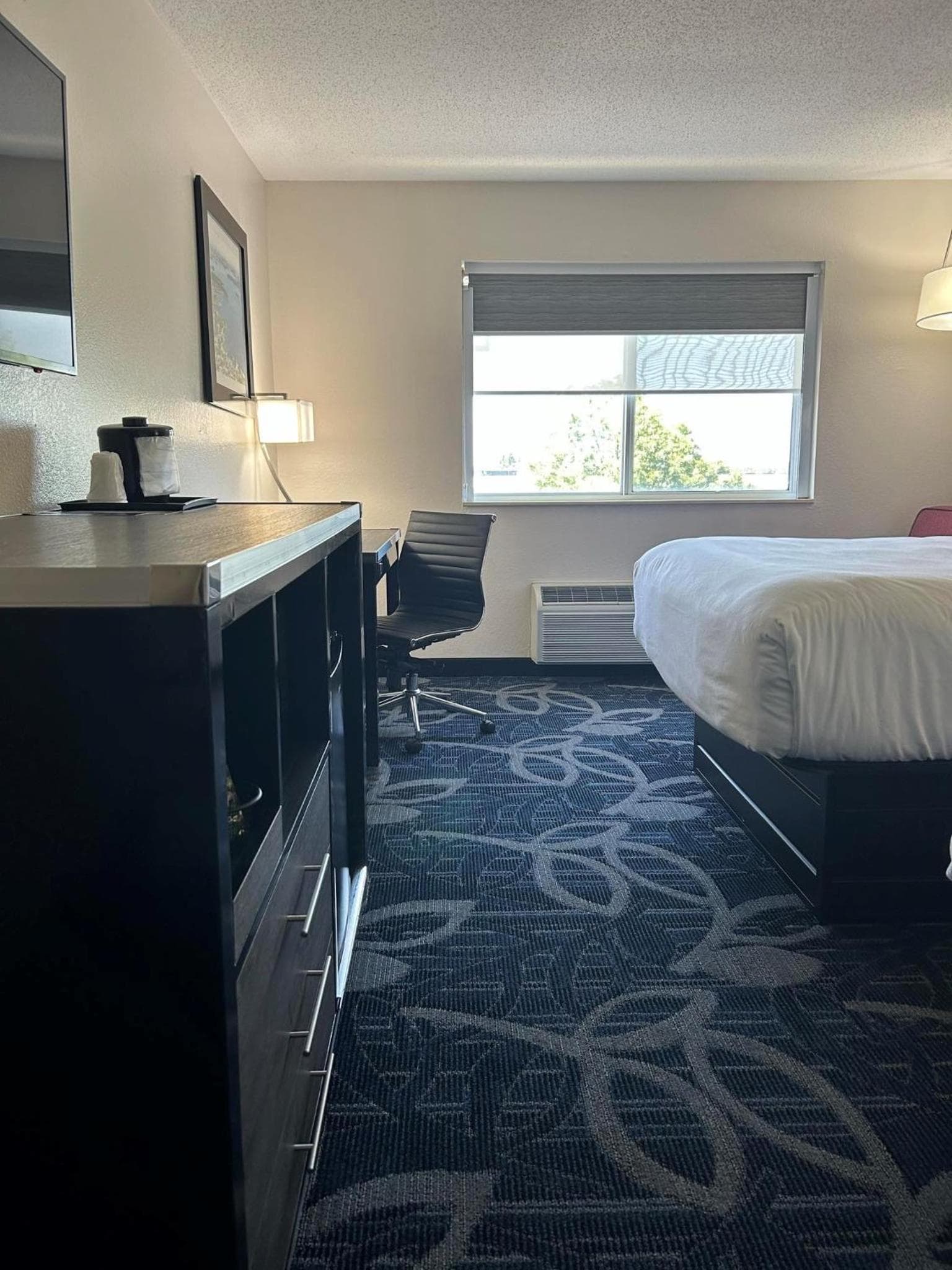 Comfort Inn & Suites Liverpool - Syracuse