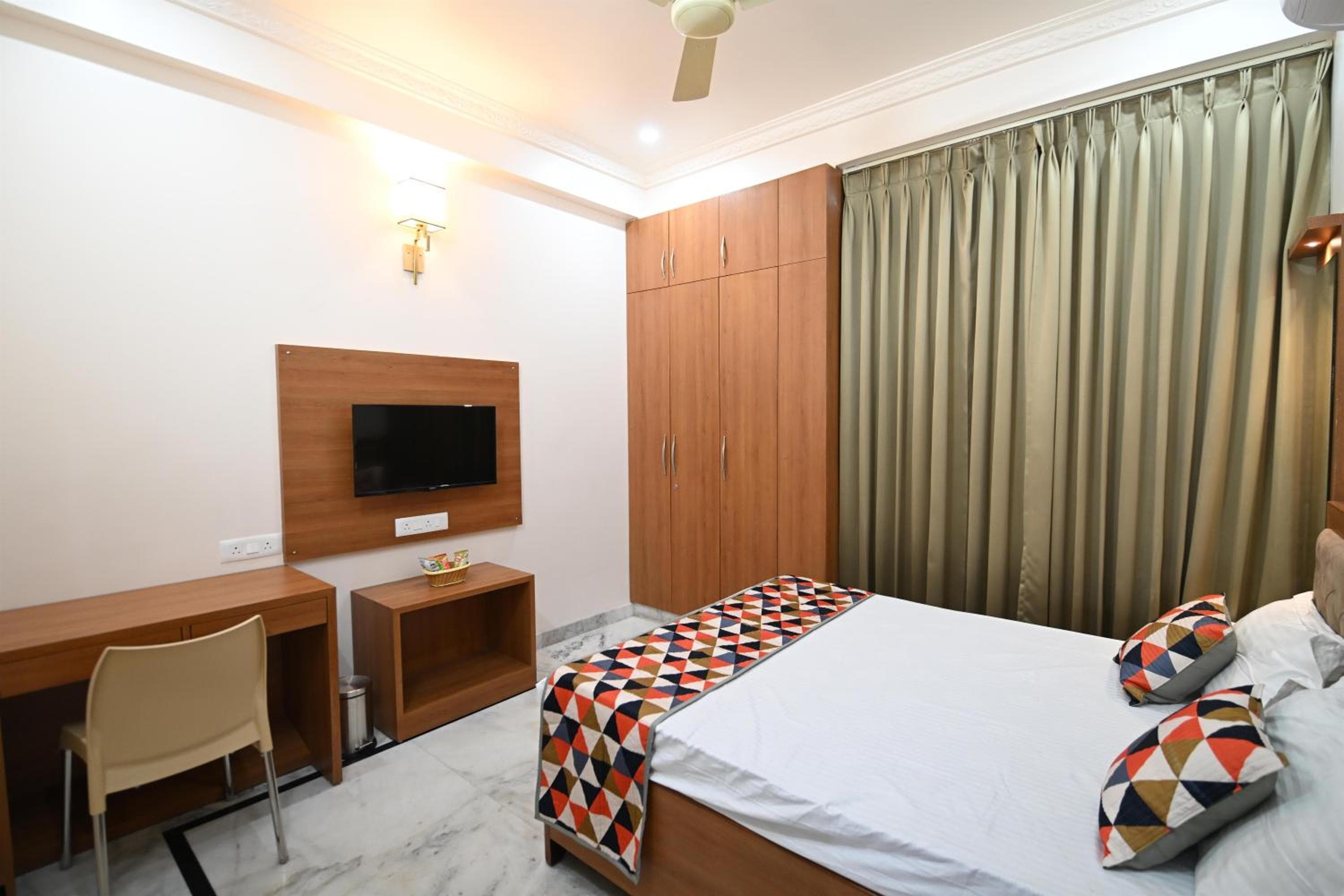 Hadendra Residences