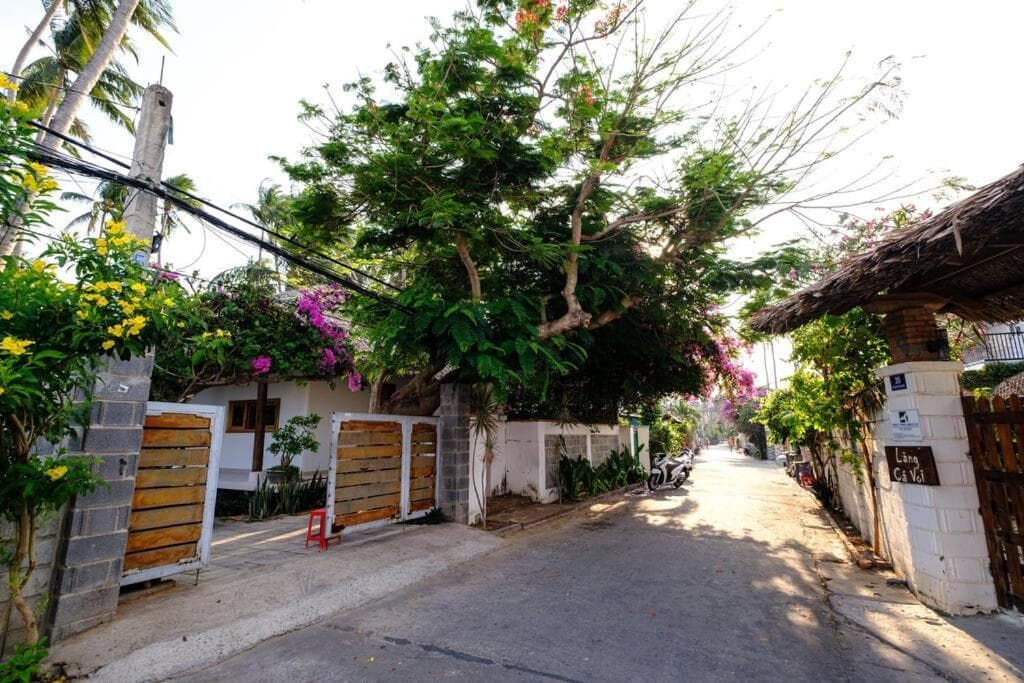 Coconut Beachfront Villa - Mui Ne