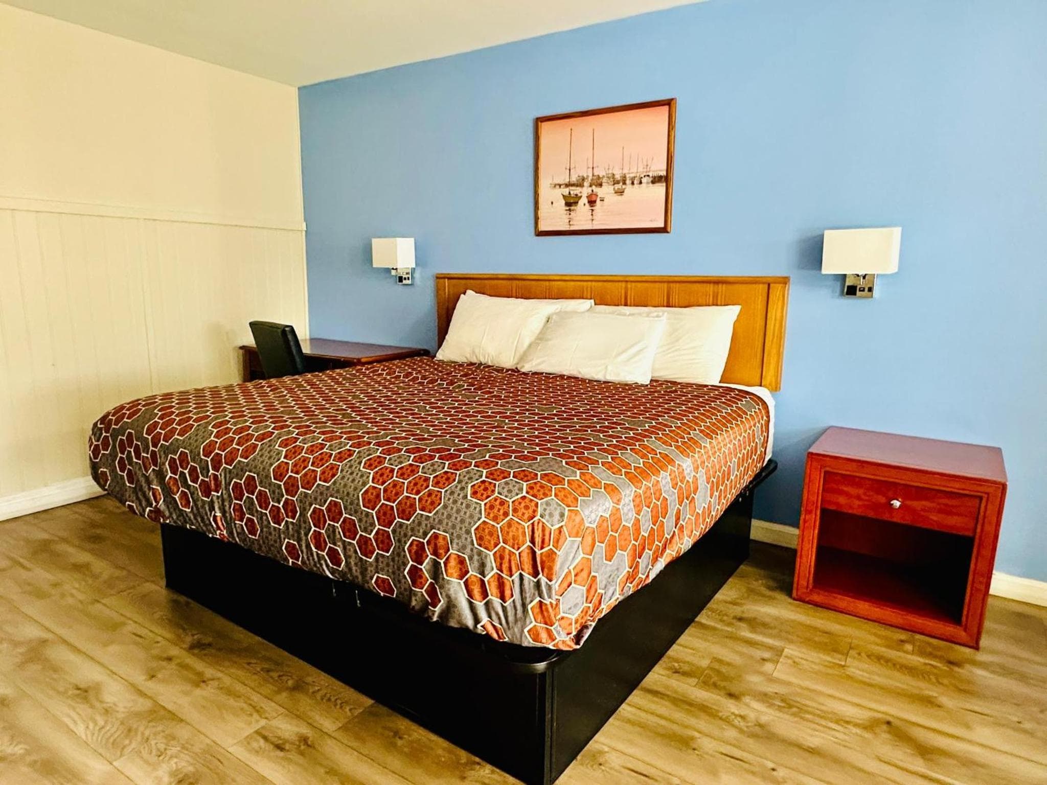 Hampton Motor Inn
