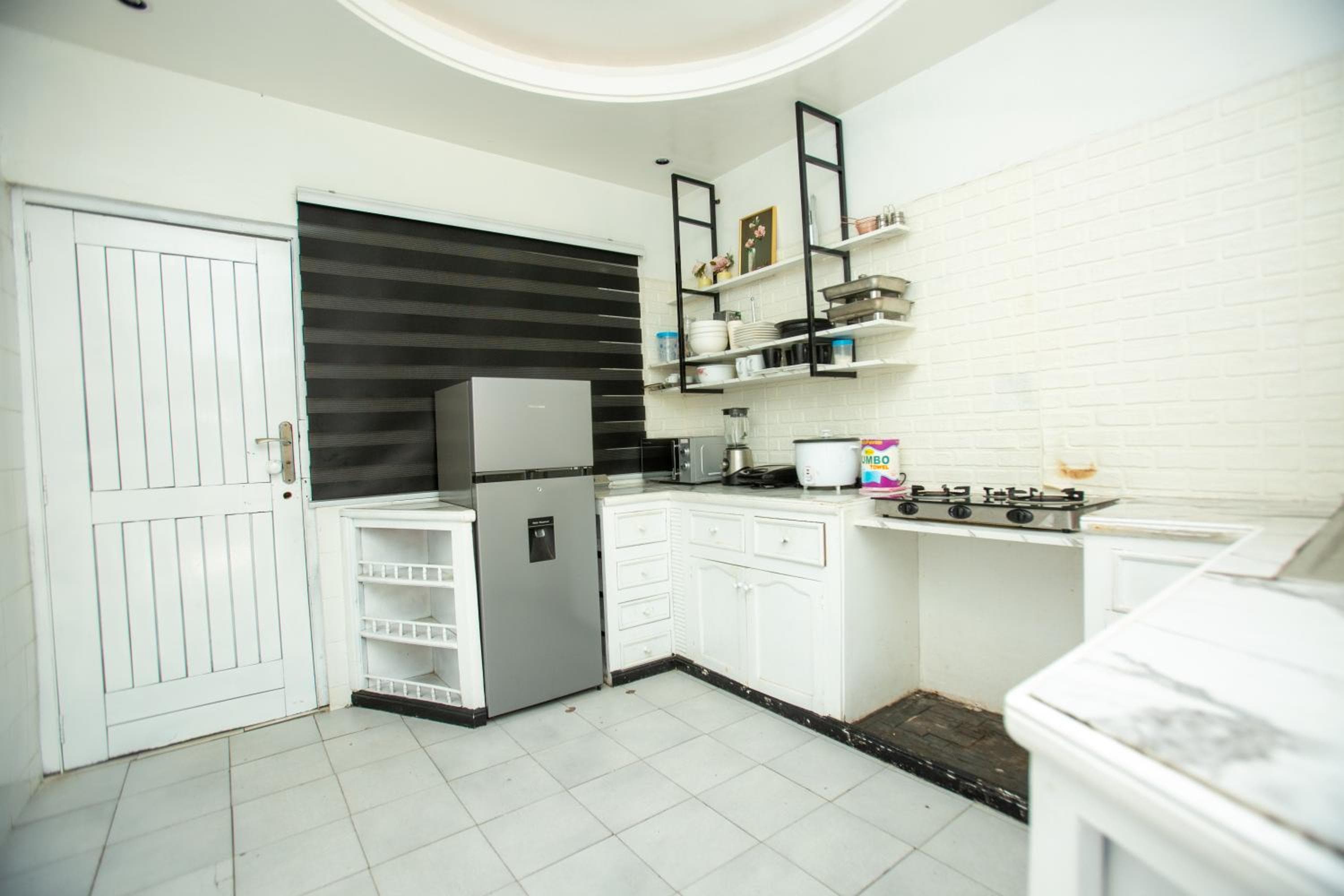 JesLuv Lodge - West Hills Mall, Accra