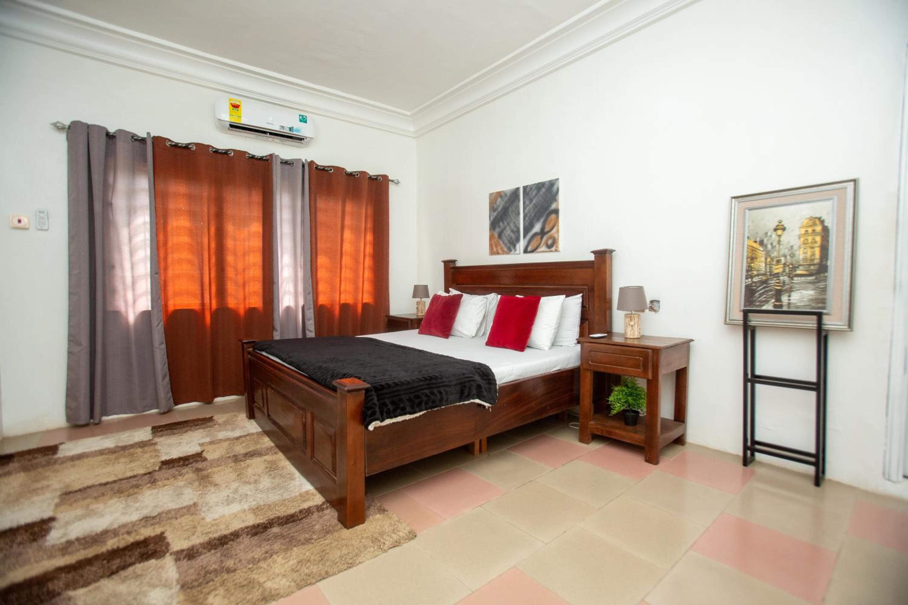 JesLuv Lodge - West Hills Mall, Accra