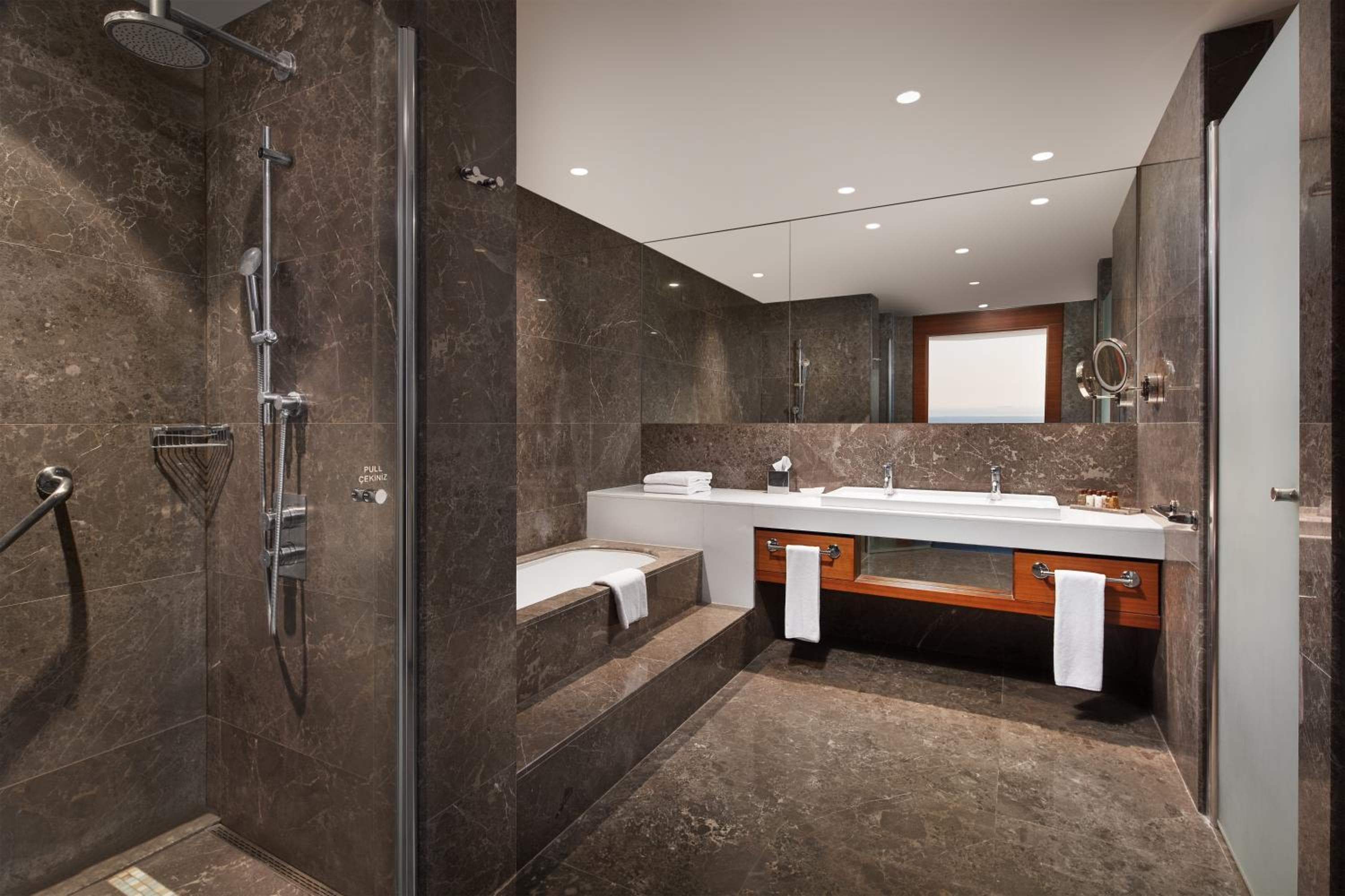 Sheraton Istanbul Atakoy Hotel