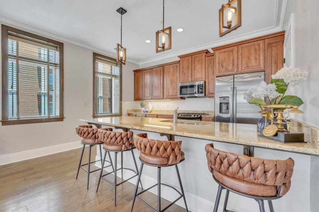 HareBnB-Executive Monthly Rental