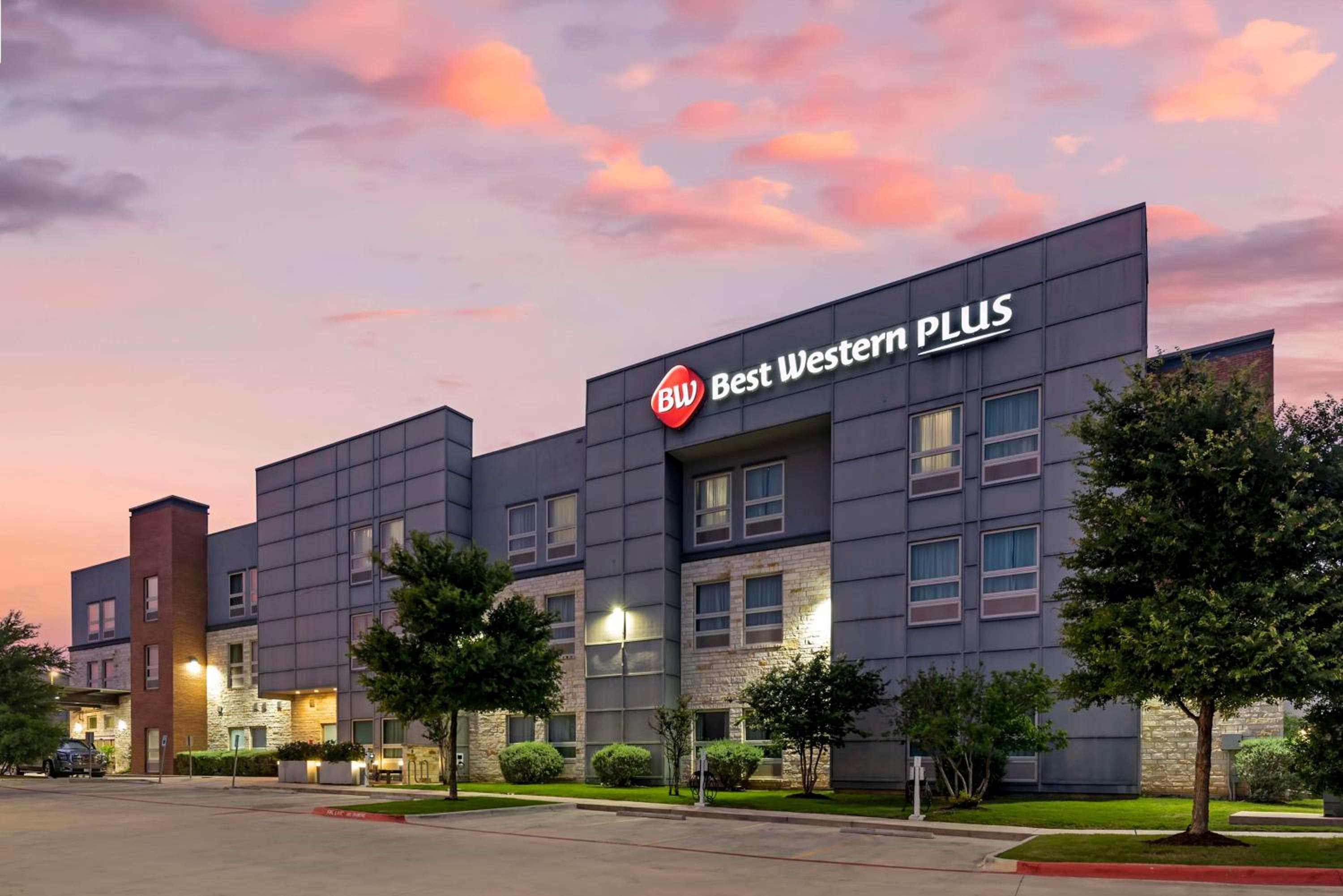 Best Western Plus Pflugerville Inn & Suites
