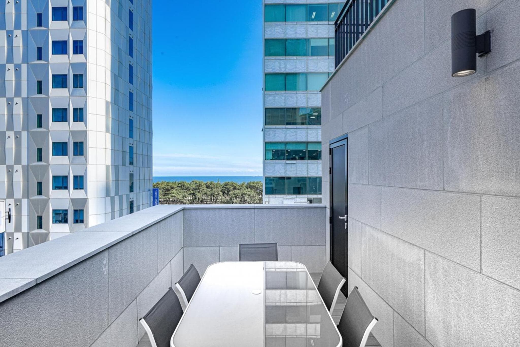 Haeundae The Van Hotel