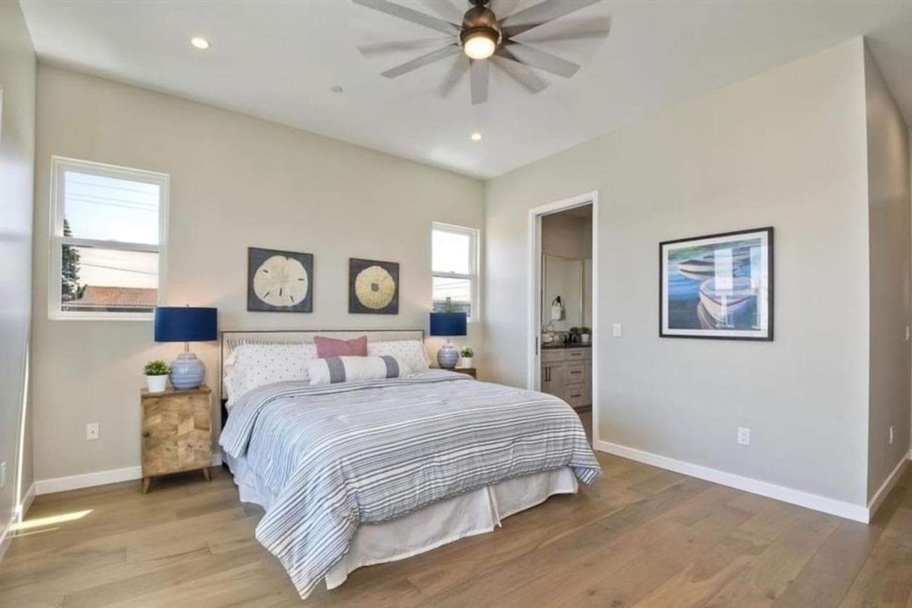 Ocean view 3-Bedroom just steps from the sand