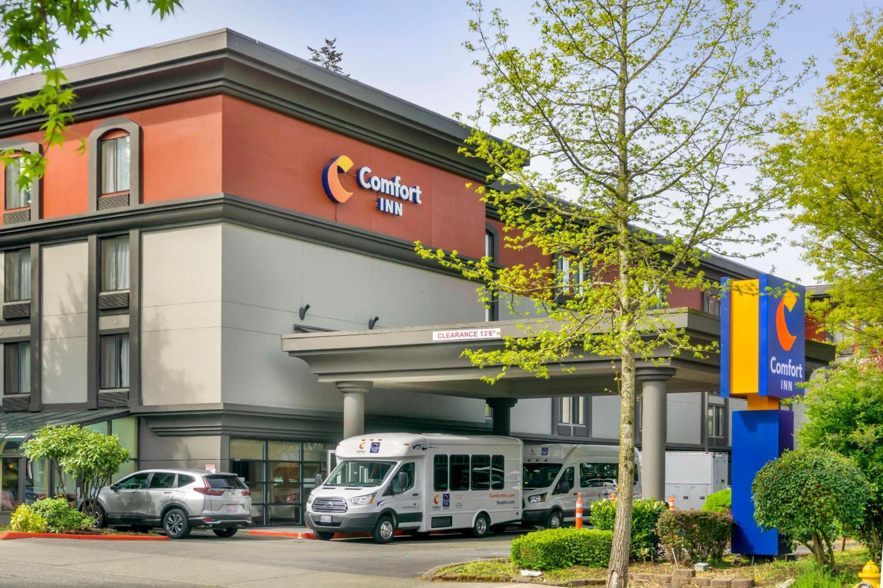 Comfort Inn & Suites Sea-Tac Airport