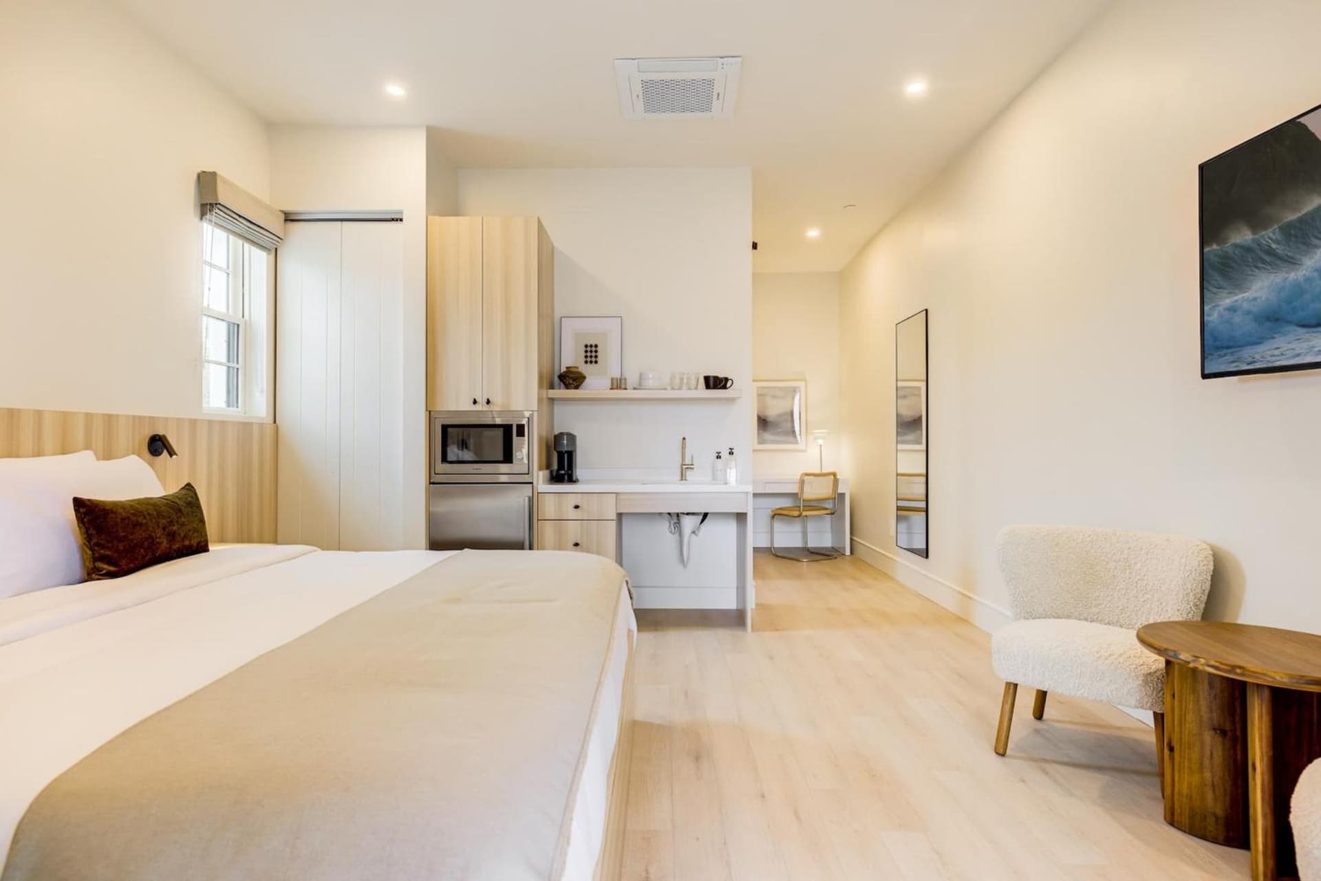 Casa De La Vina - Boutique Suites in Downtown Santa Barbara