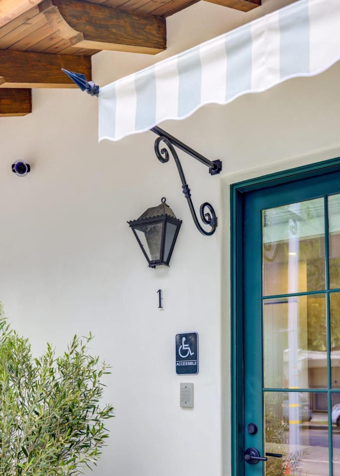 Casa De La Vina - Boutique Suites in Downtown Santa Barbara