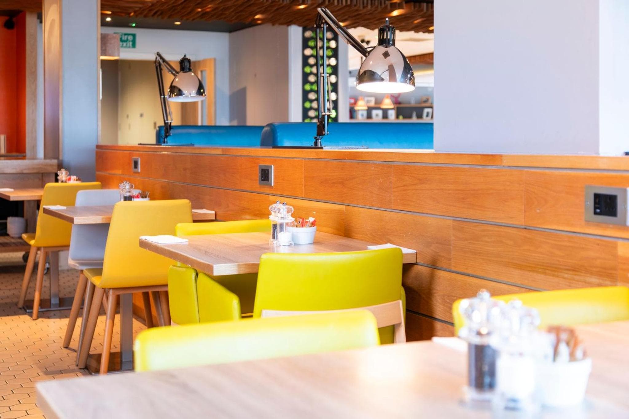 Holiday Inn London Brentford Lock by IHG
