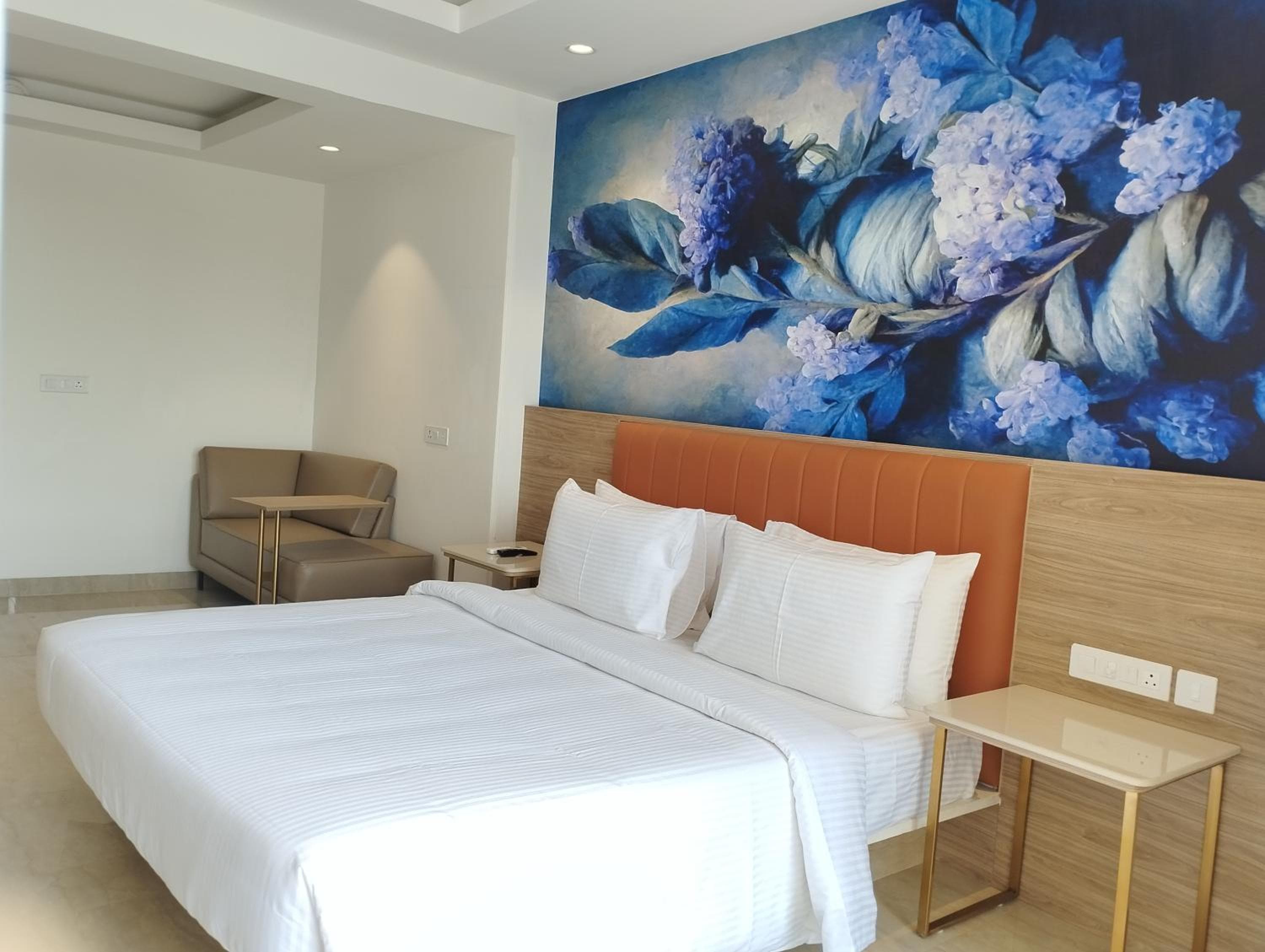 Alivaa Hotel Gurugram Sohna Road City Center