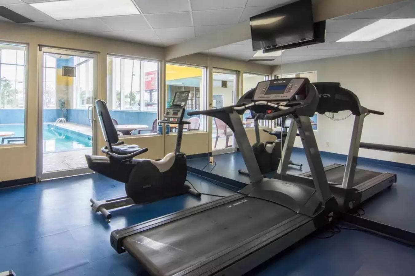 Comfort Inn & Suites Calgary South