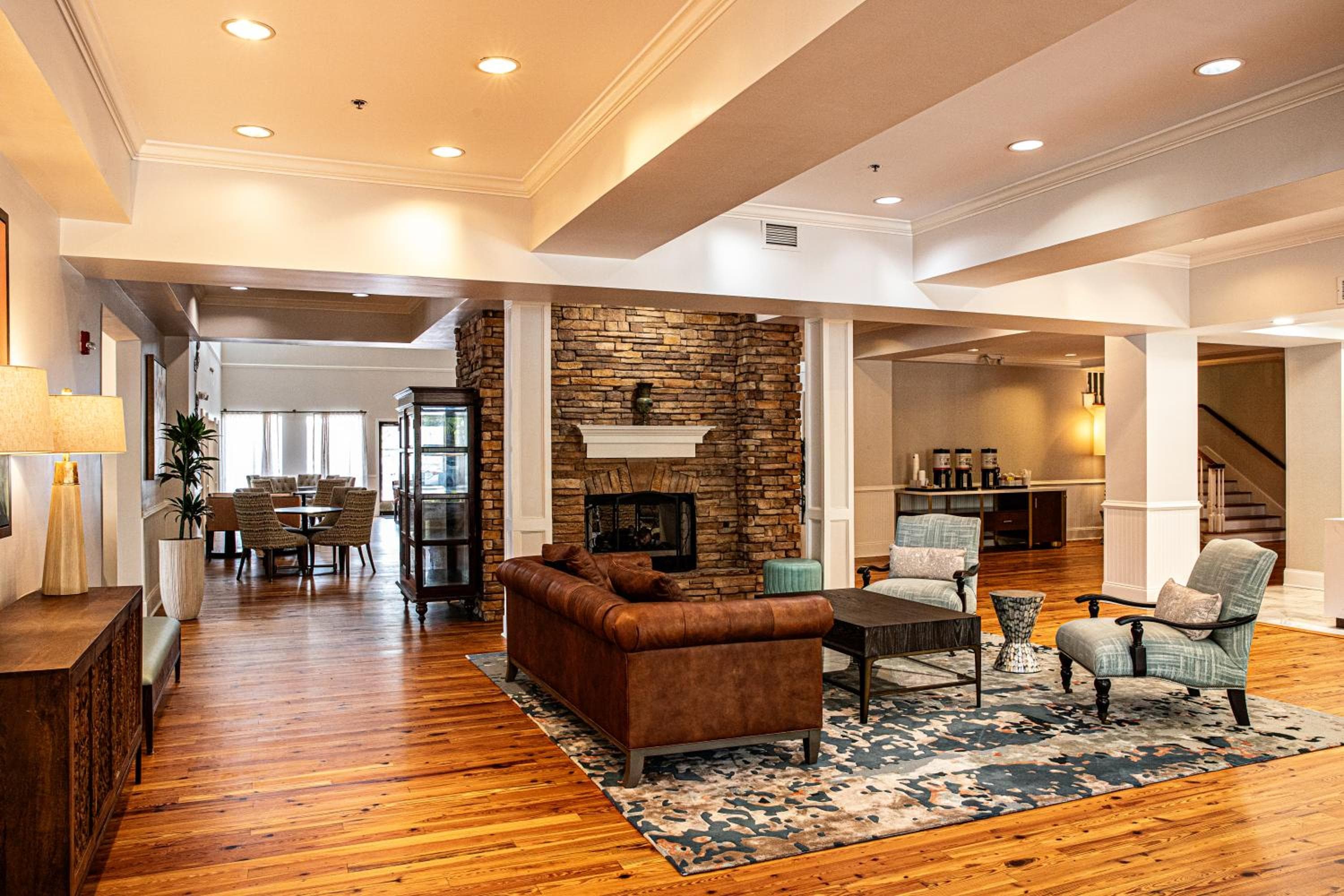 Hampton Inn & Suites Charleston-West Ashley