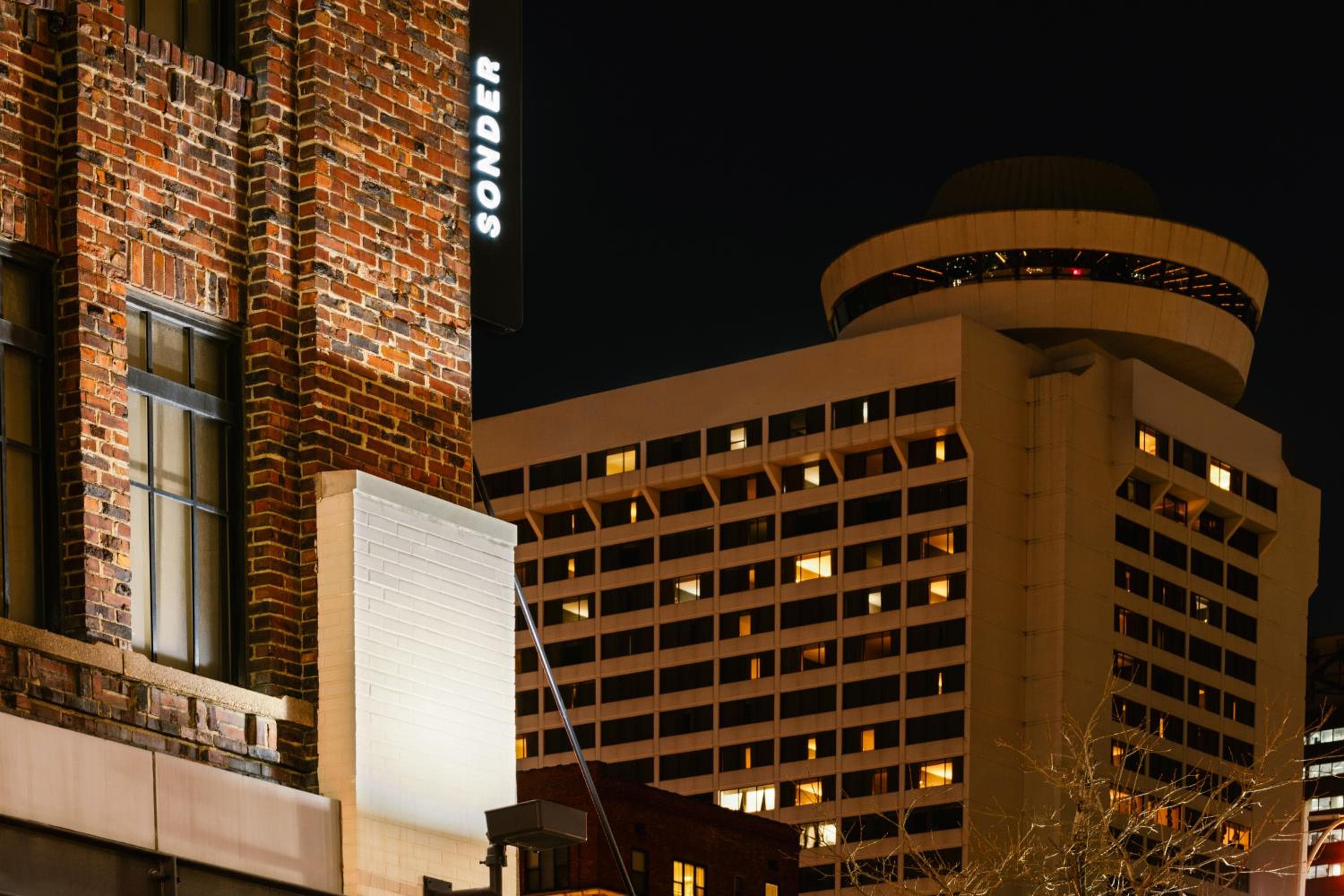 Boulevard Stays Downtown Nashville