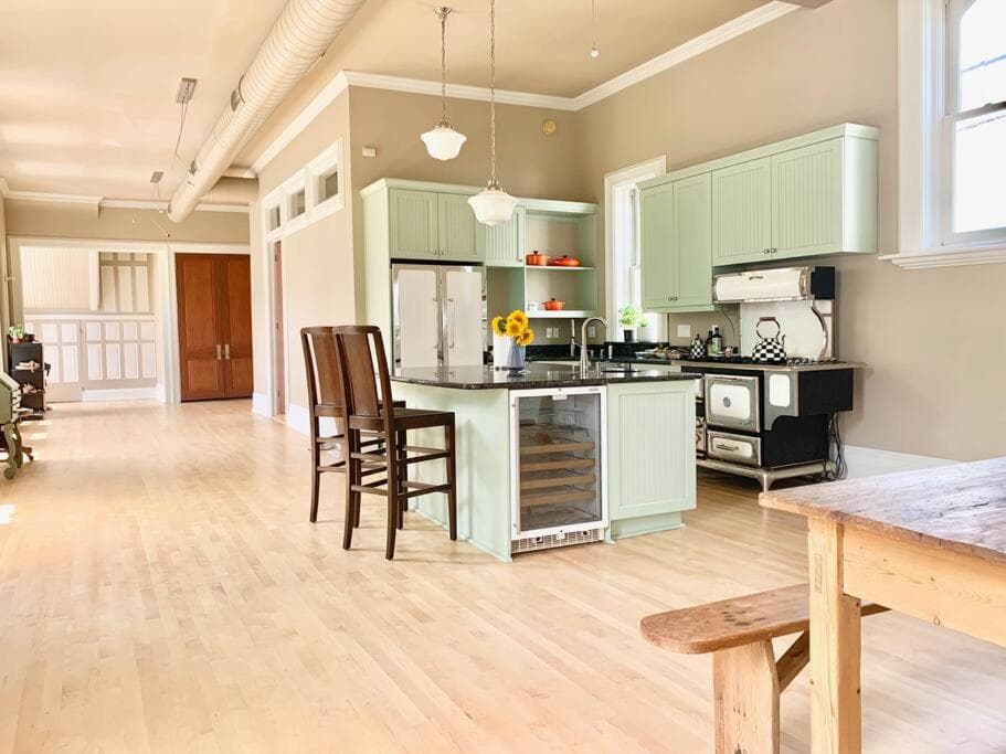 Modern Vintage Vibe Condo