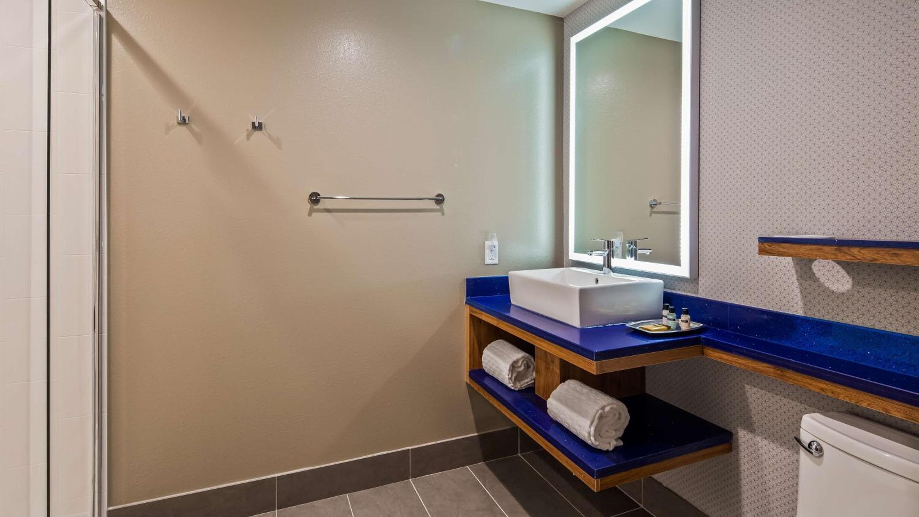 GLō Best Western Tulsa-Catoosa East Route 66