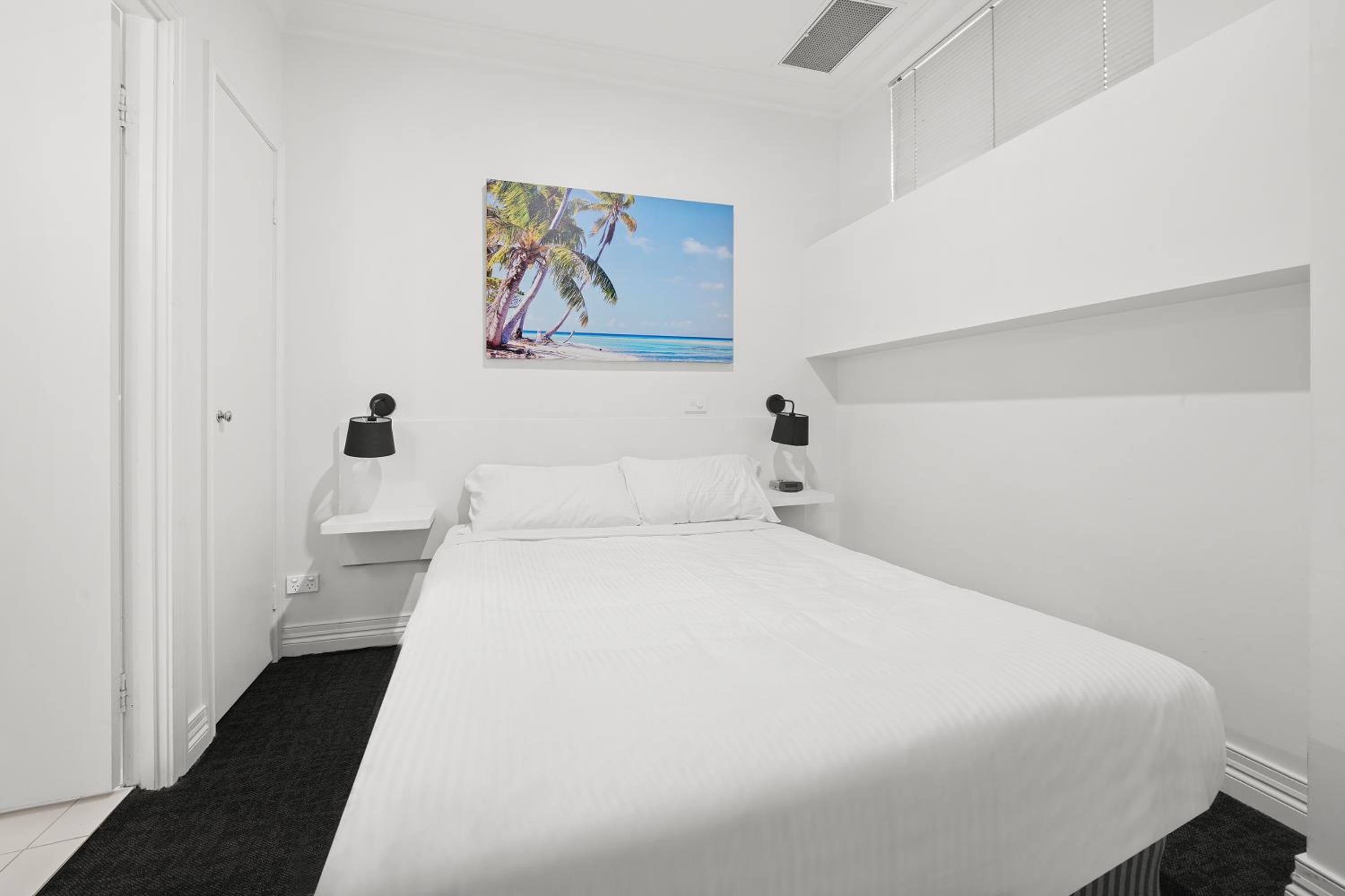 Comfort Apartments Melbourne Central