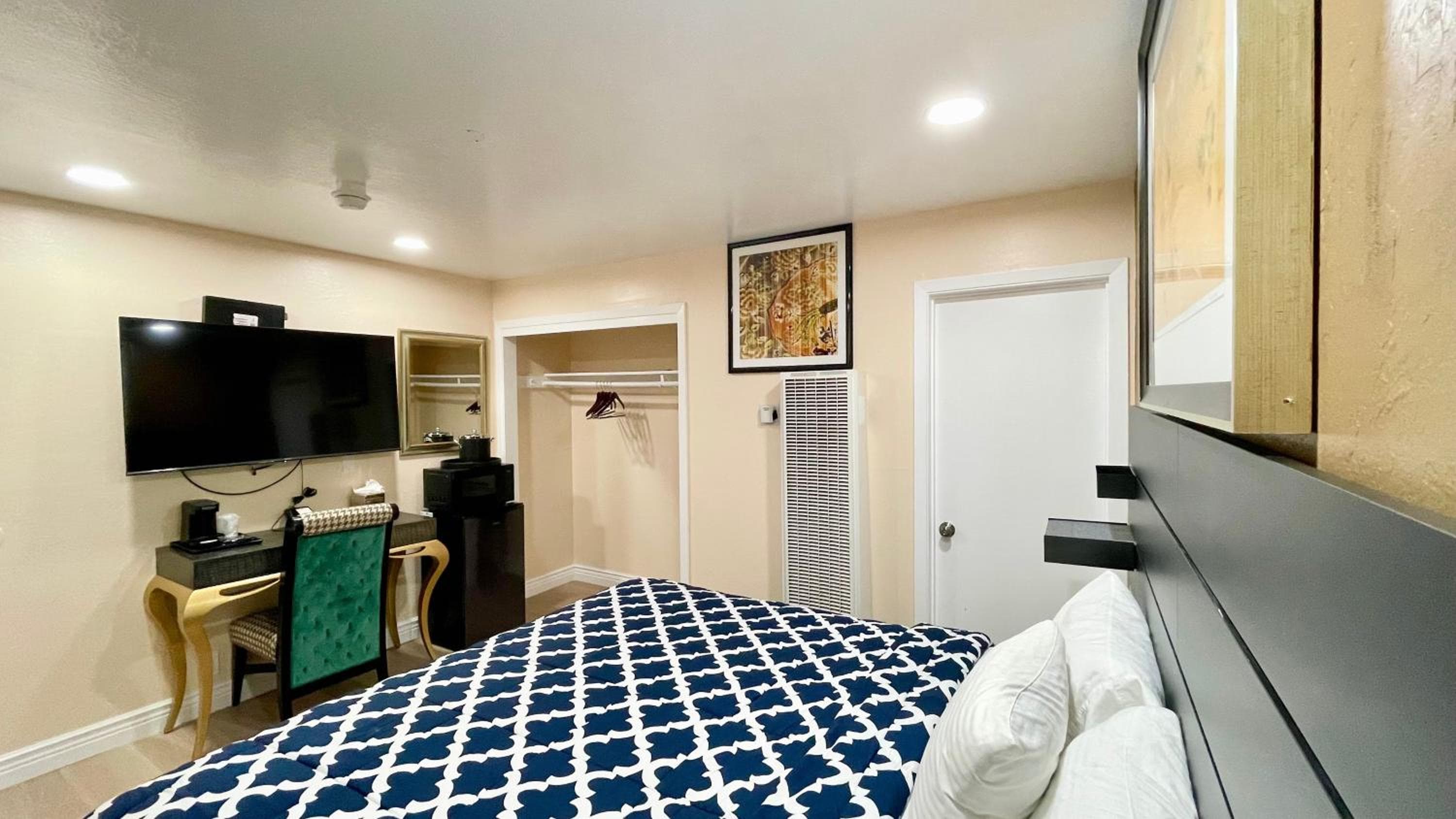 Ocean Inn