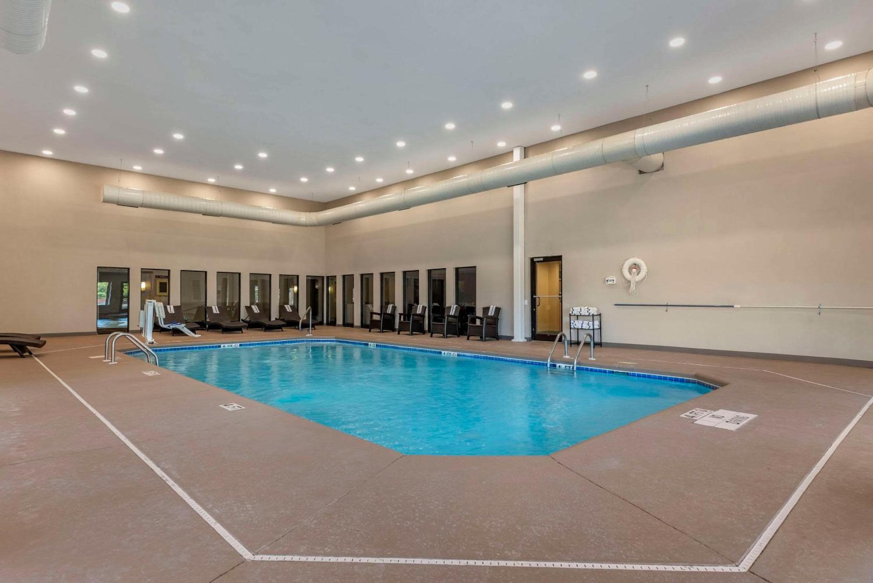 Comfort Suites Fort Wayne - Southwest