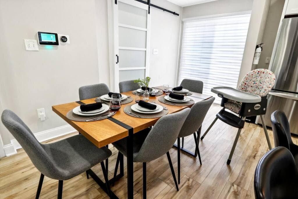 dining