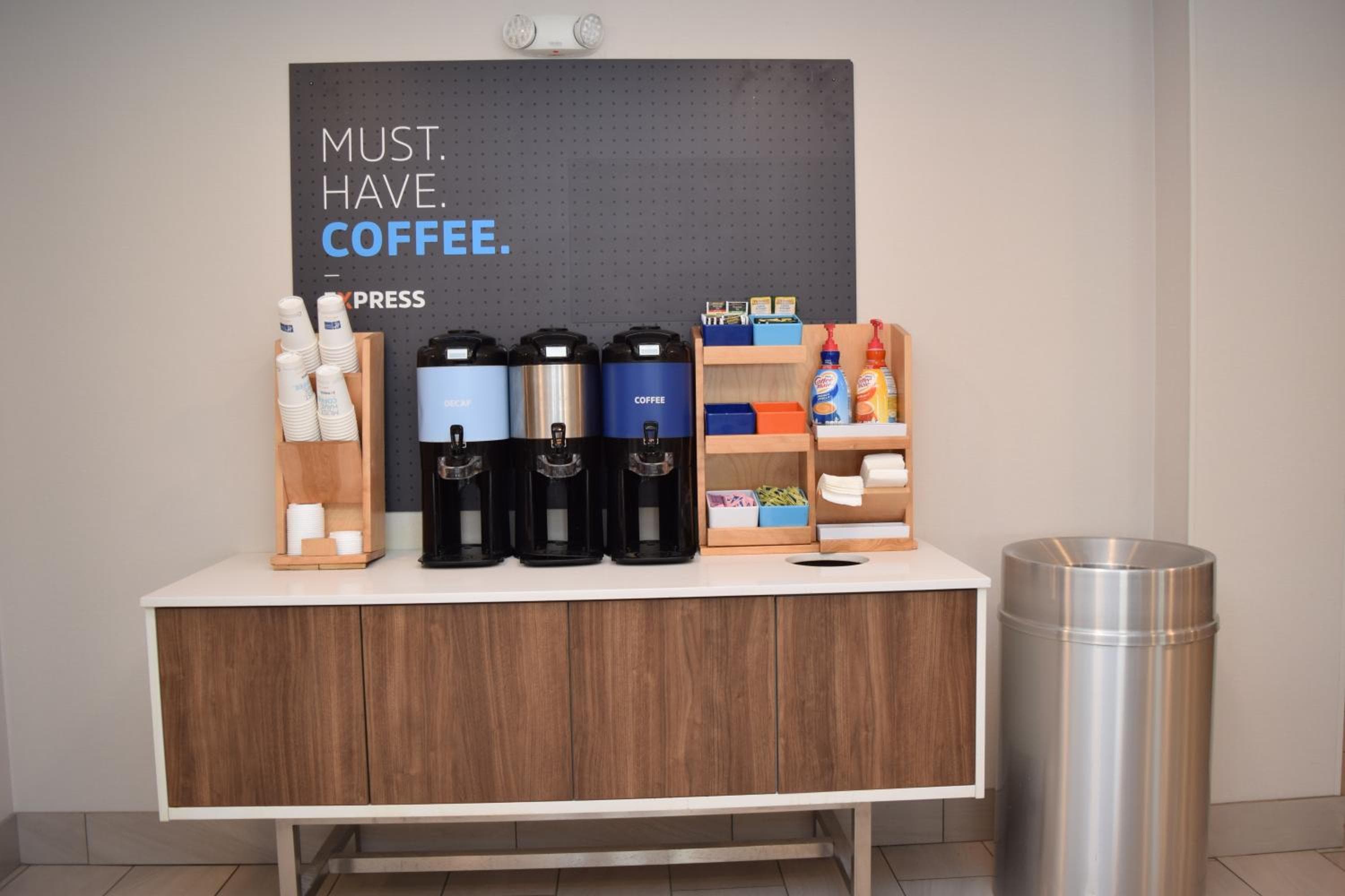 Holiday Inn Express Syracuse Airport by IHG