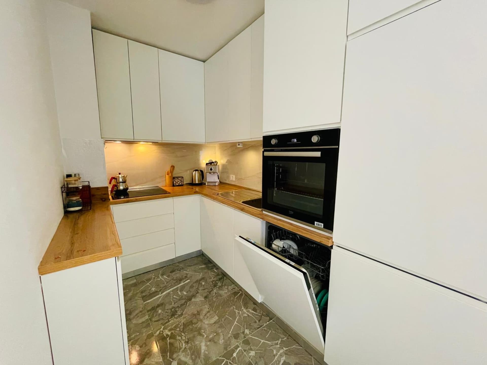 M&E Premium Apartments - San Pietro