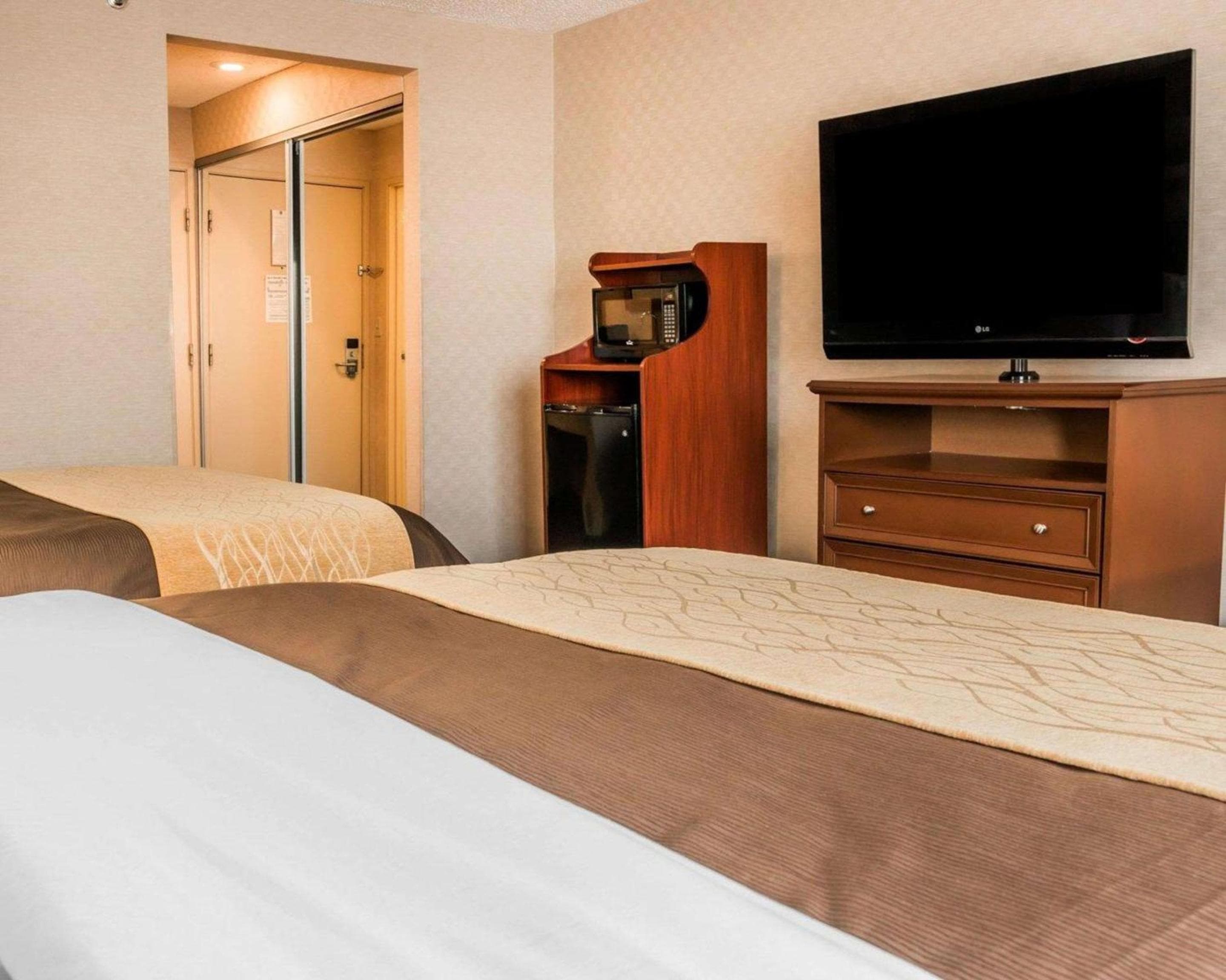 Wingate by Wyndham Utica