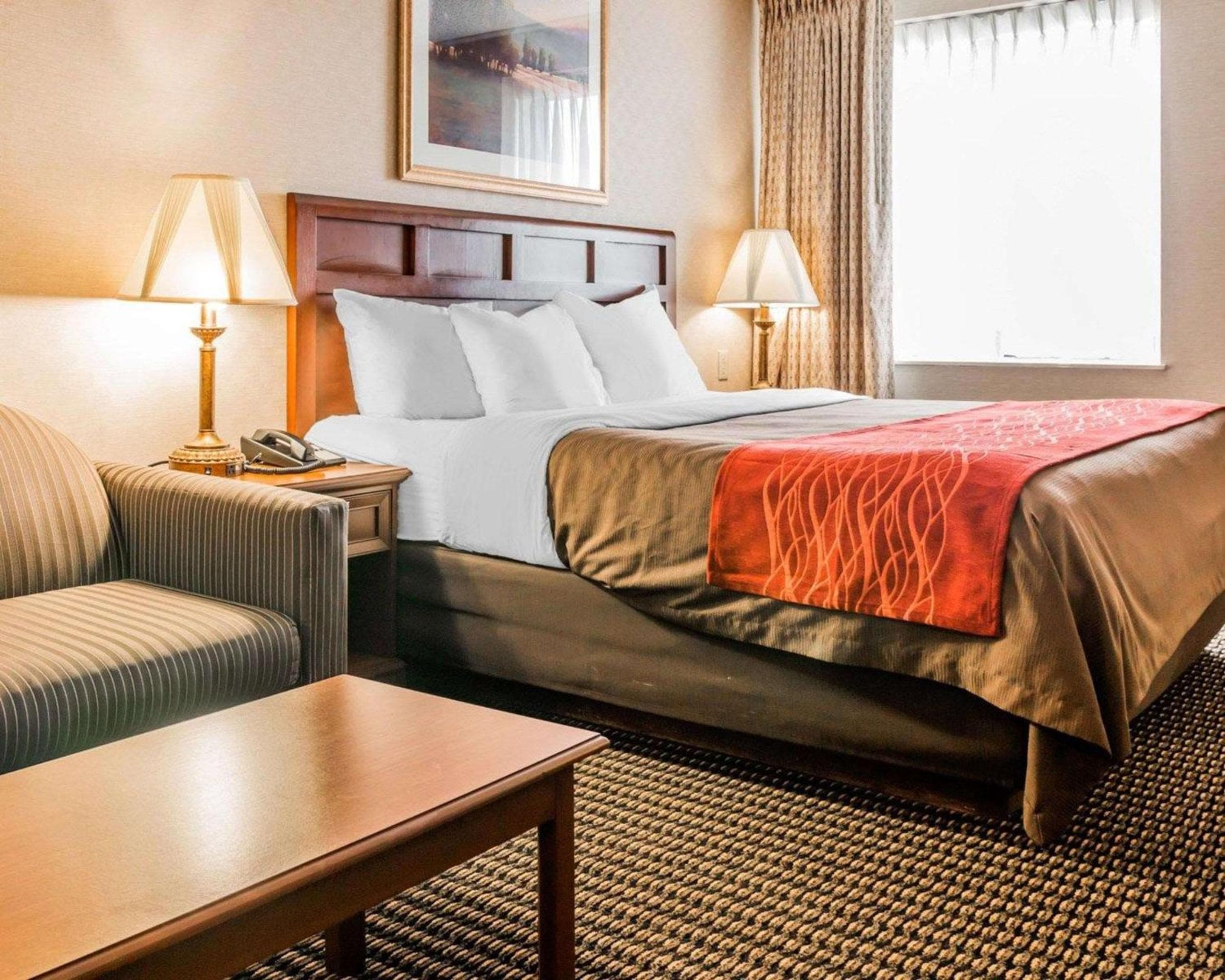 Wingate by Wyndham Utica