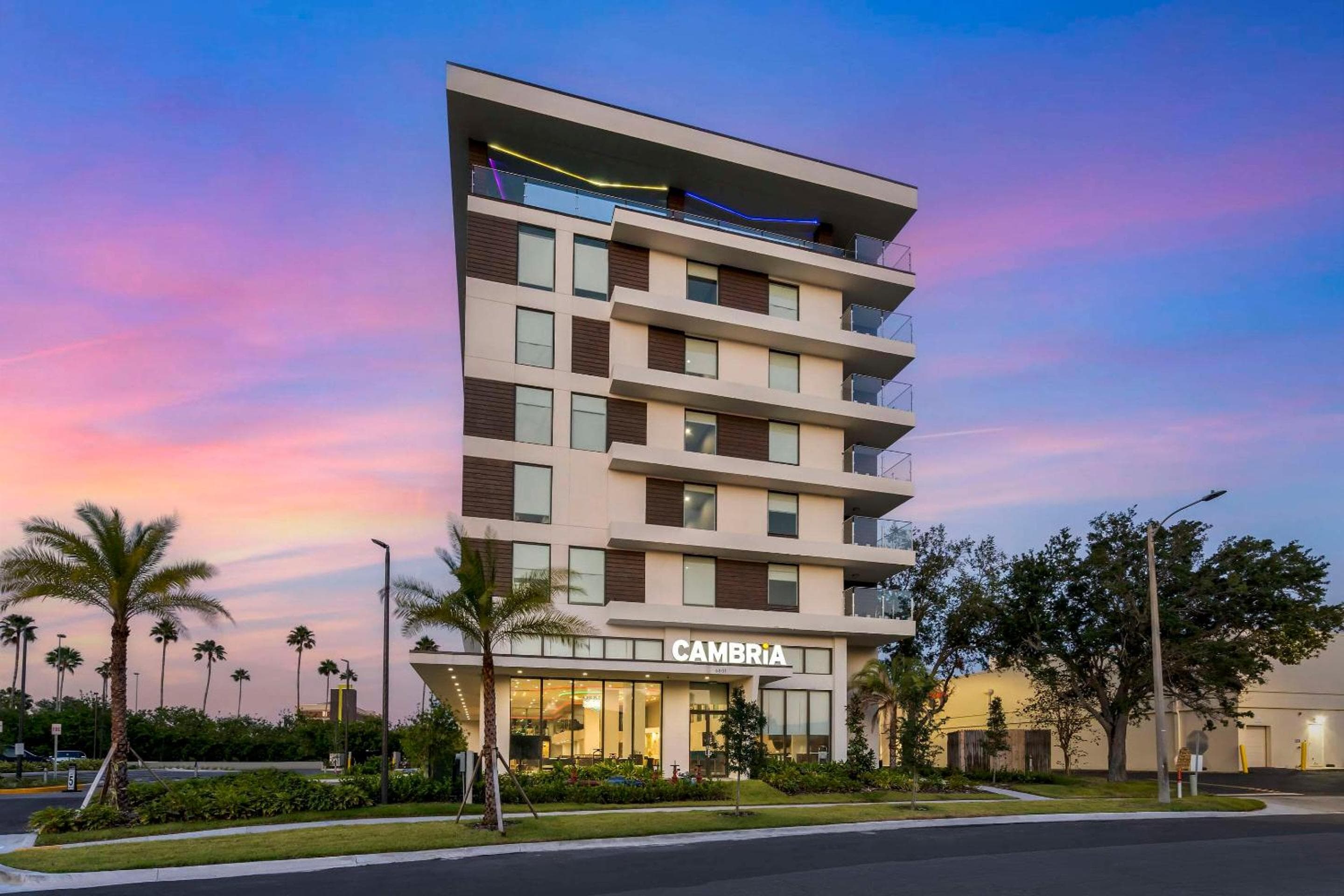 Cambria Hotel Orlando near Universal Theme Parks