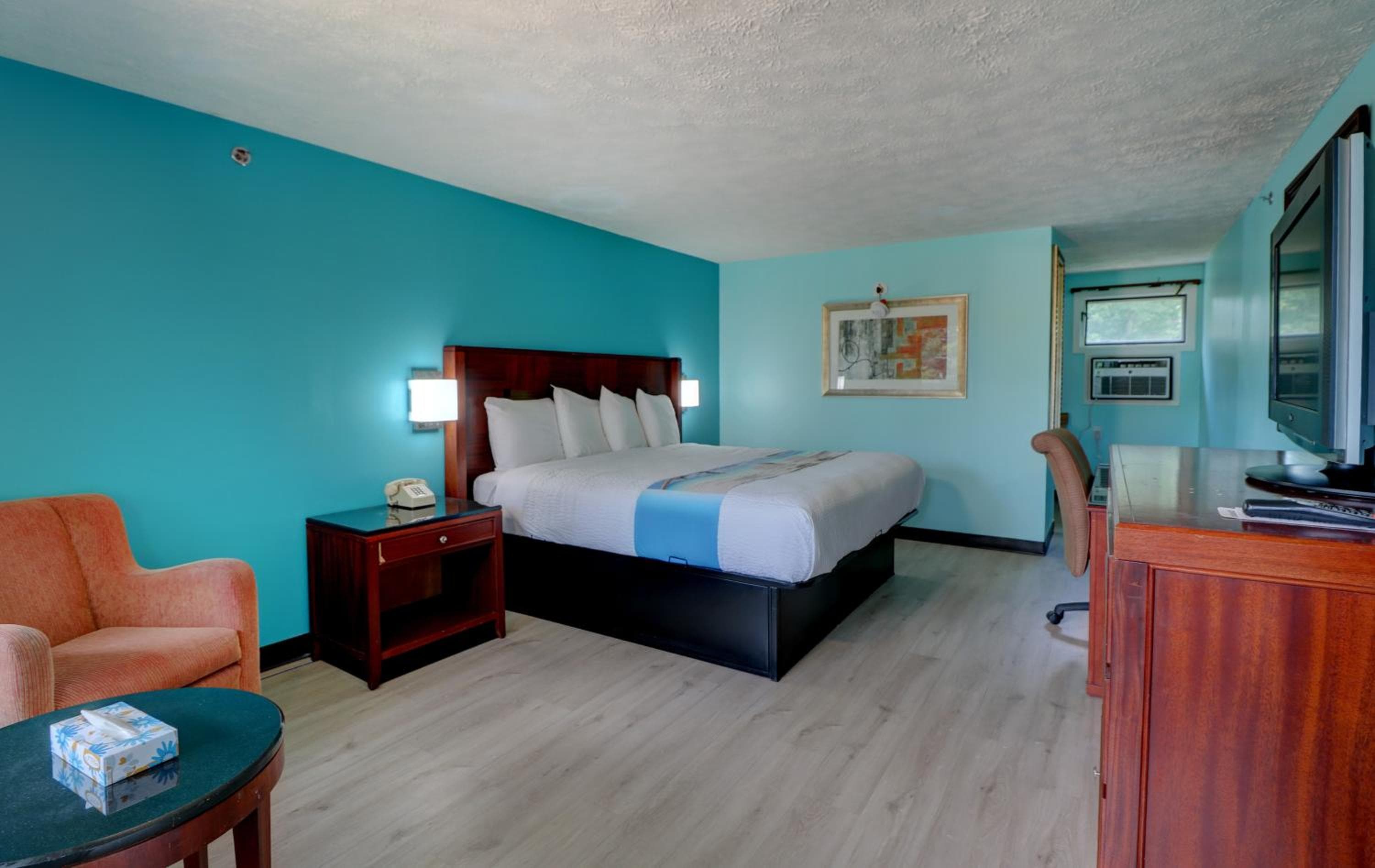 Majestic Regency Resort