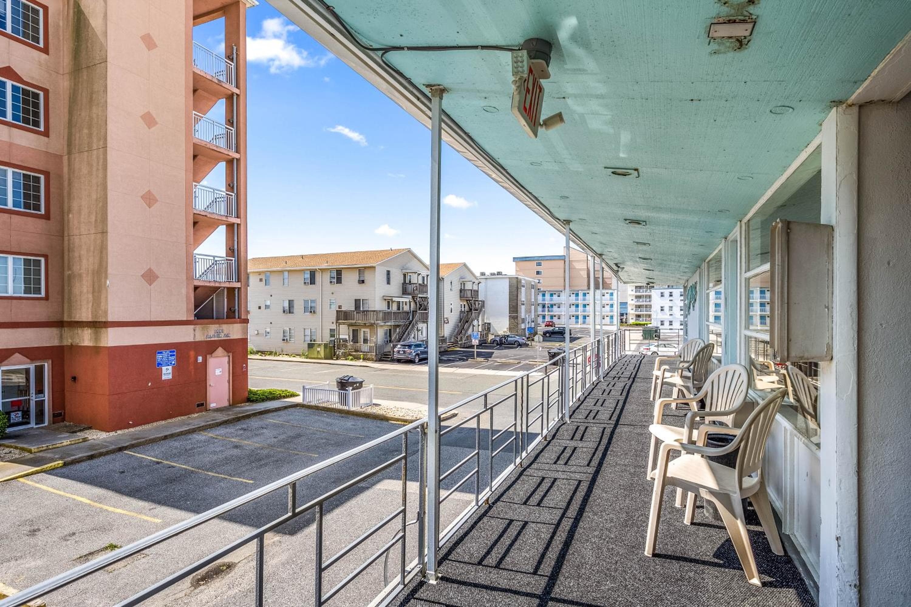 Eden Roc Motel