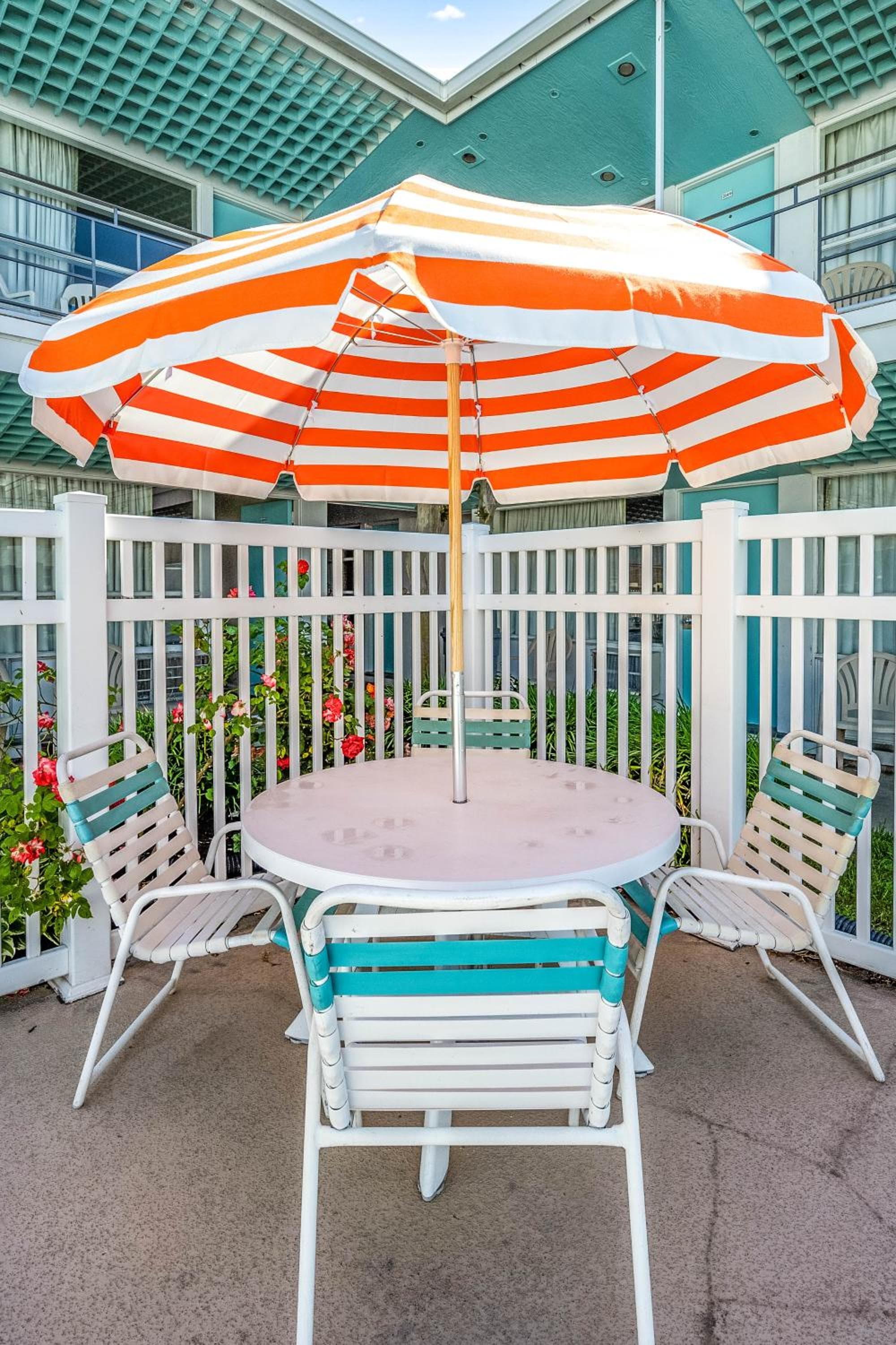 Eden Roc Motel