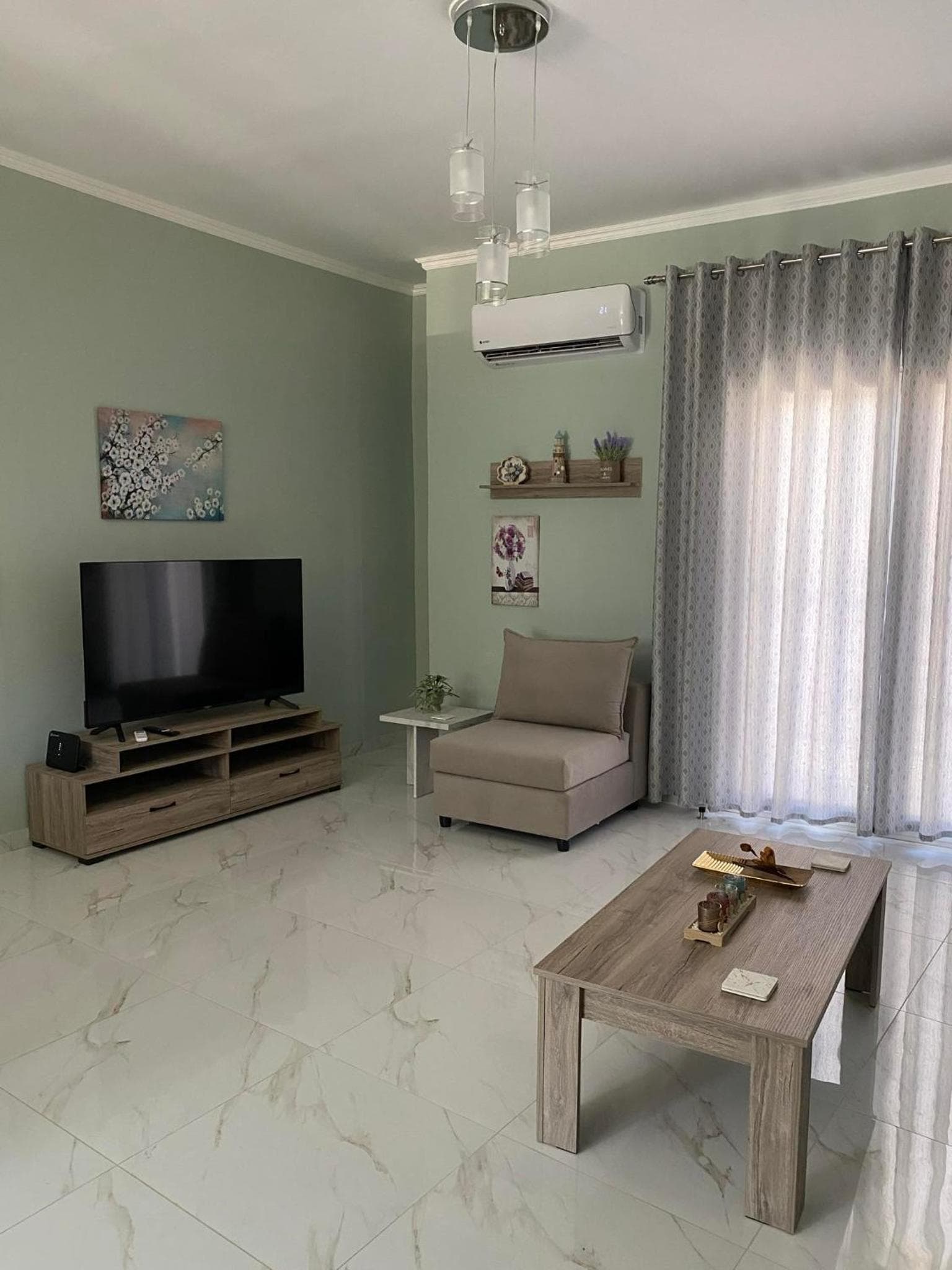 Modern Apartment