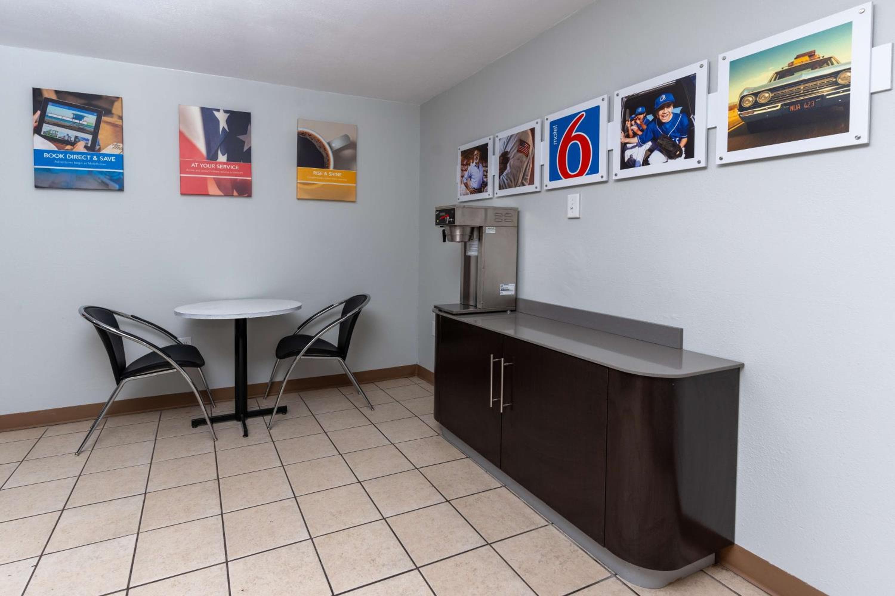 Motel 6-Cincinnati, OH