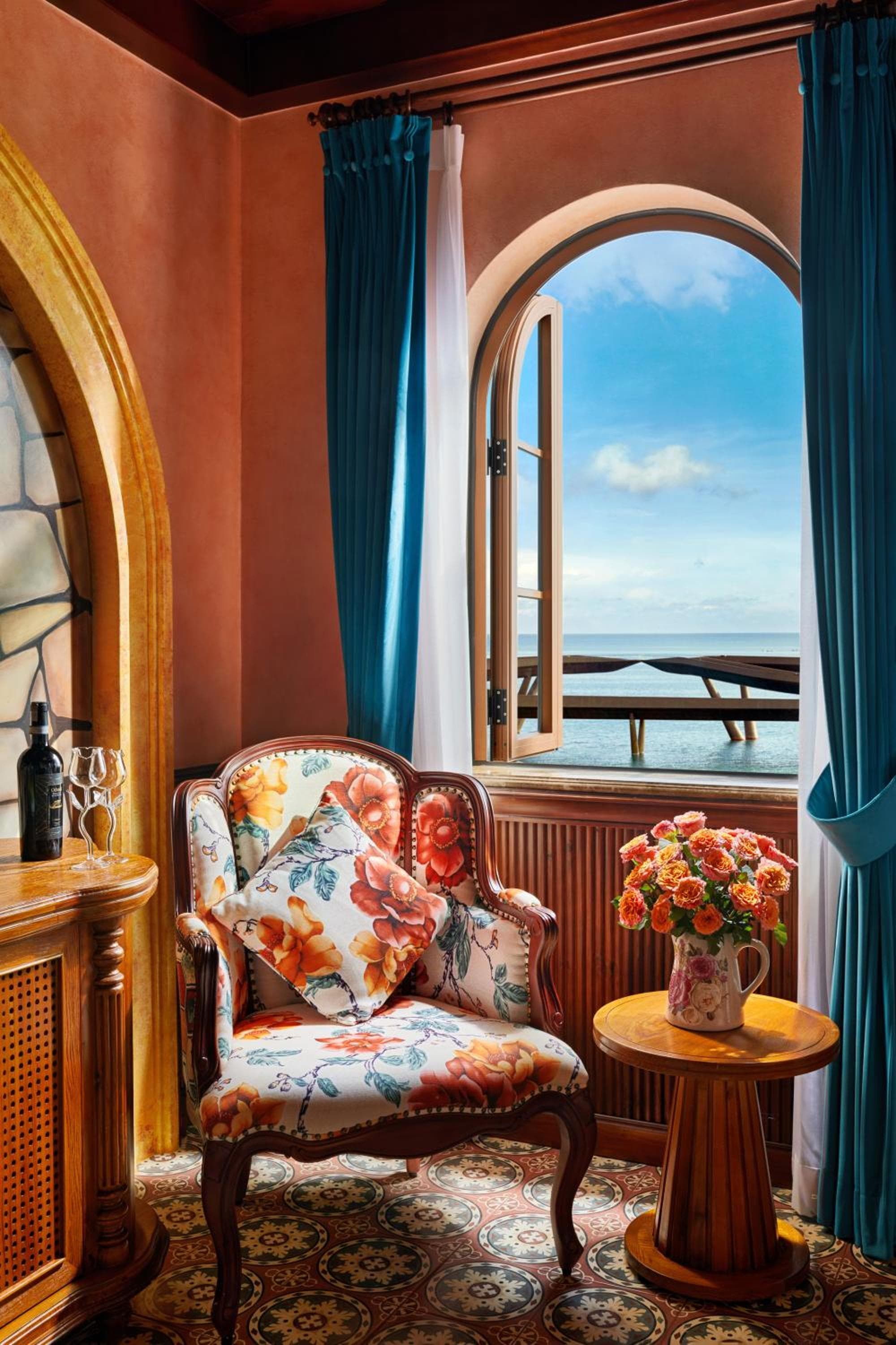 Venice Hotel Phu Quoc - Free Airport Shuttle & Spa Inclusive