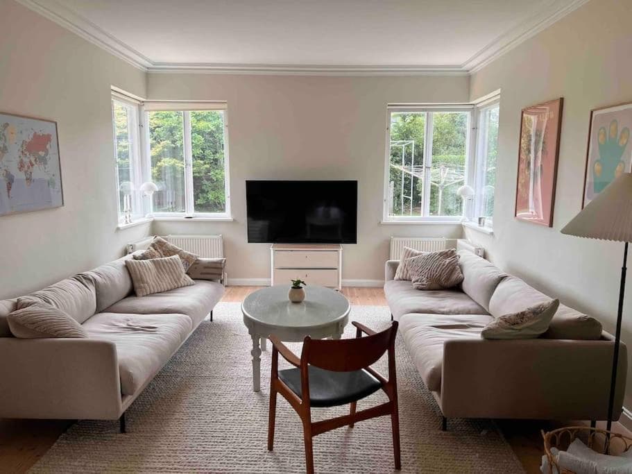 Big private house 15min from Copenhagen