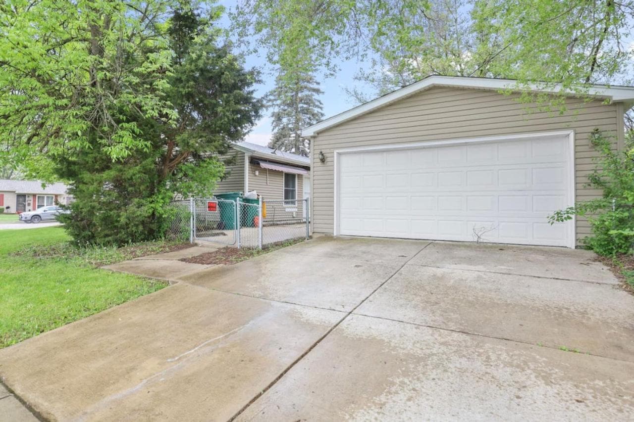 4 Bed RomeoRanch Hosted By Coast To Coast Housing