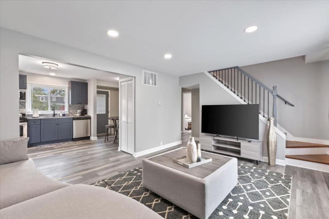 King bed, Free Wi-Fi, Burbank