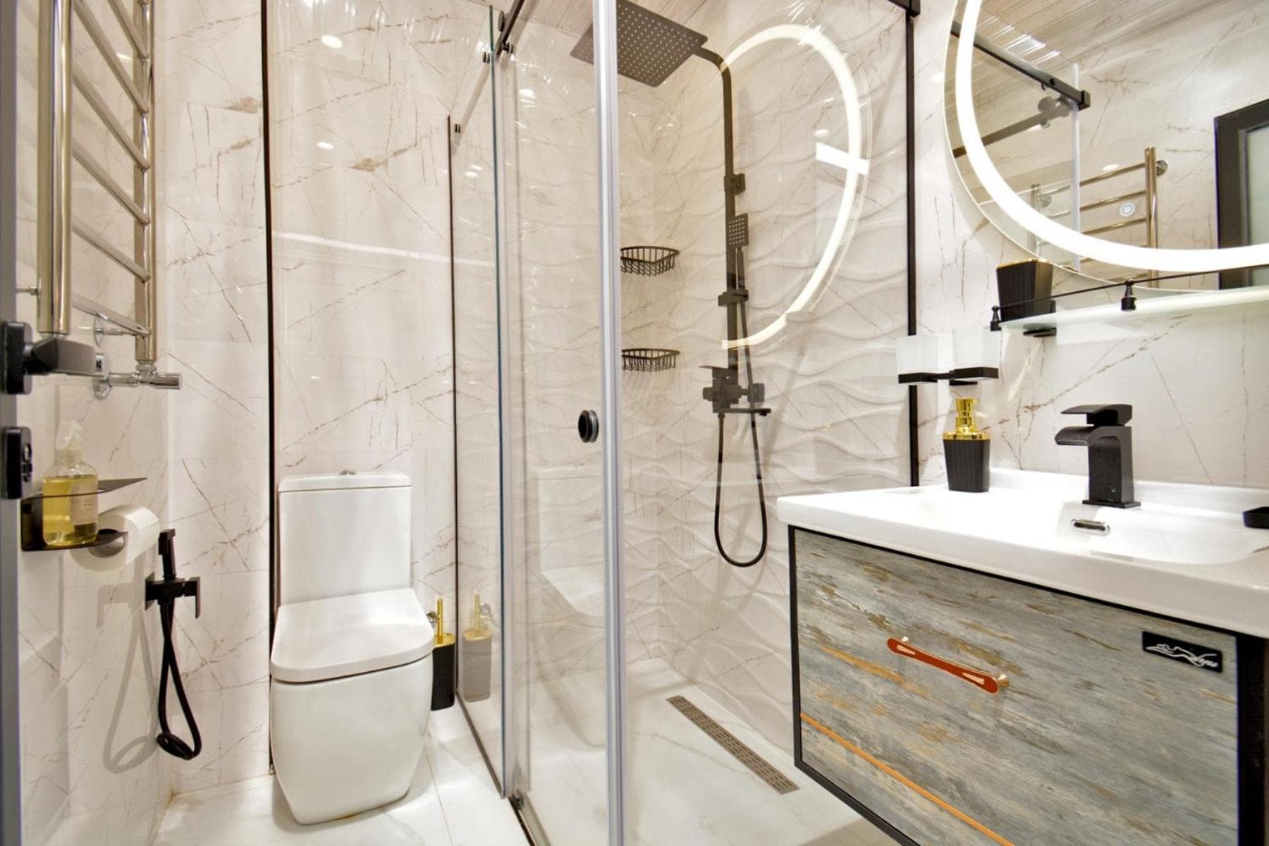 Opera & Cascade infinity view luxury apartament with open balcony