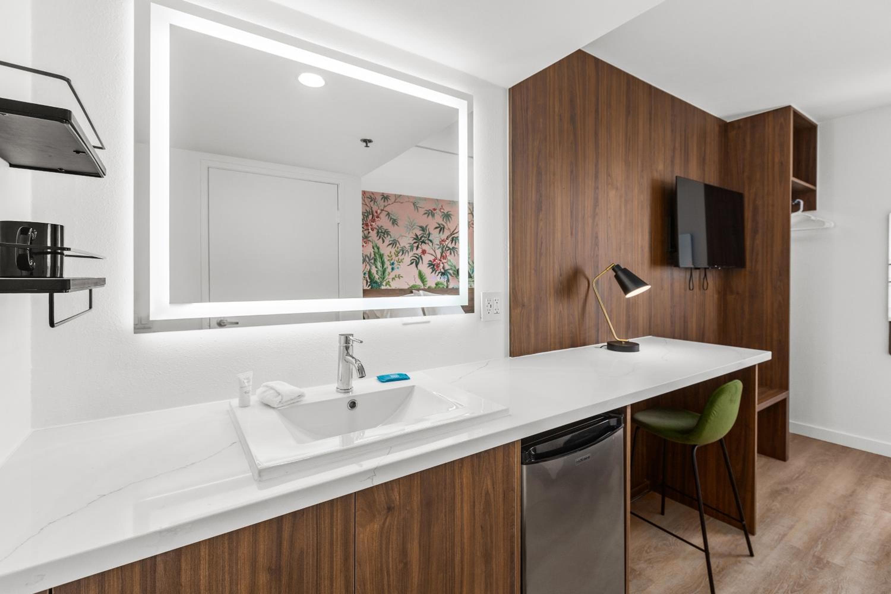 hotel room