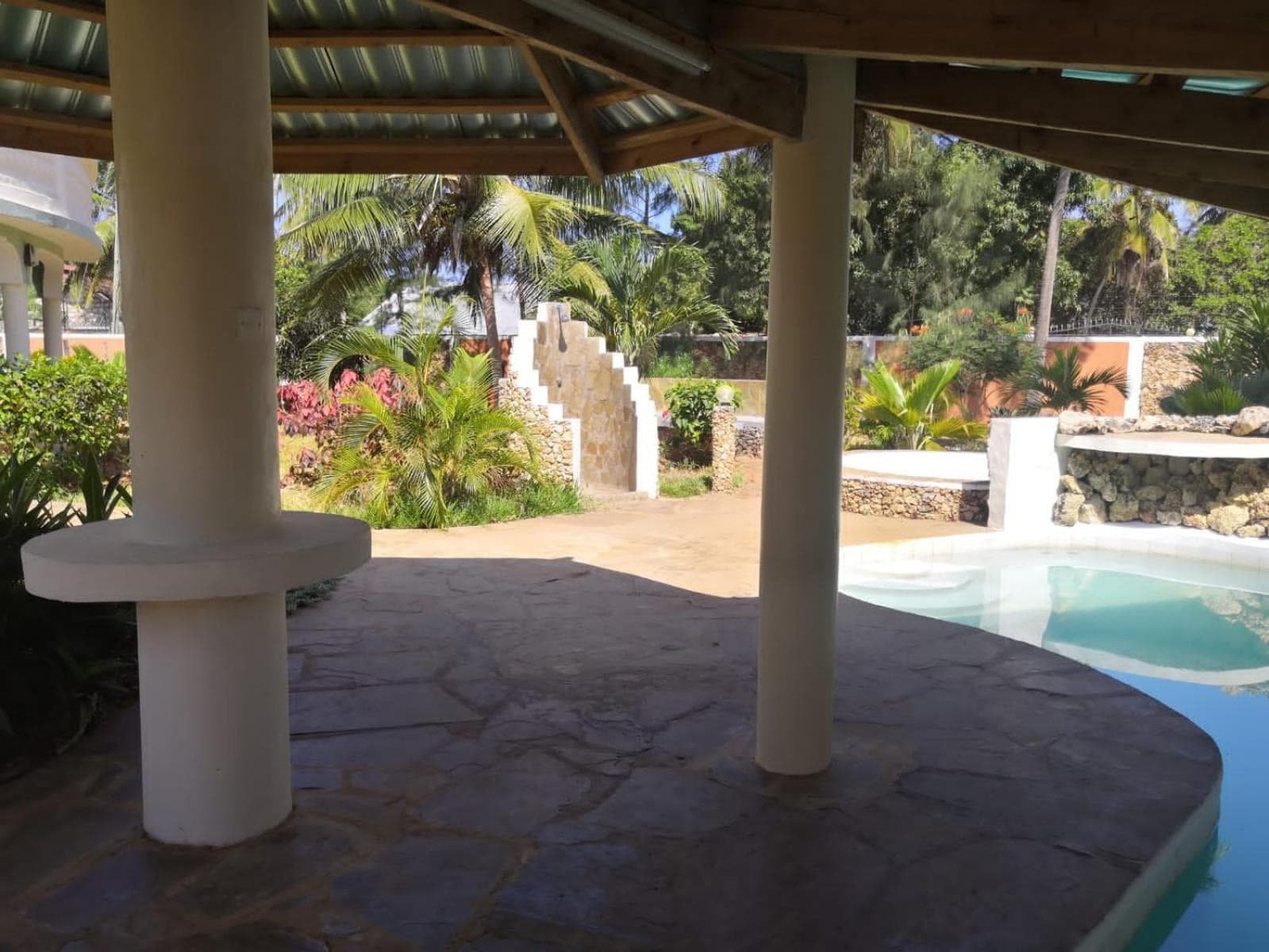Joanina Apartments